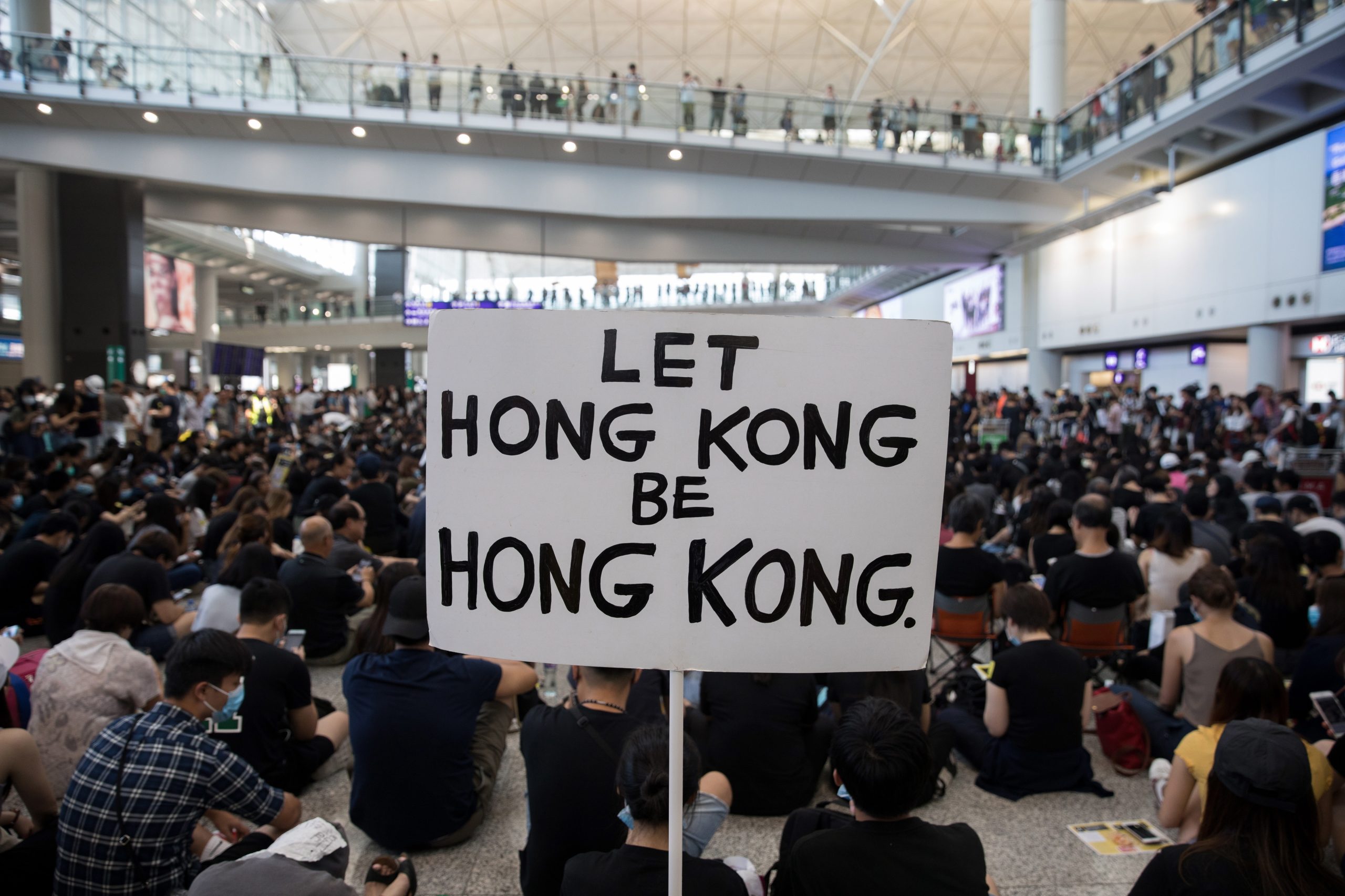 Propaganda chinesa puxa carta do nacionalismo contra protestos em Hong Kong