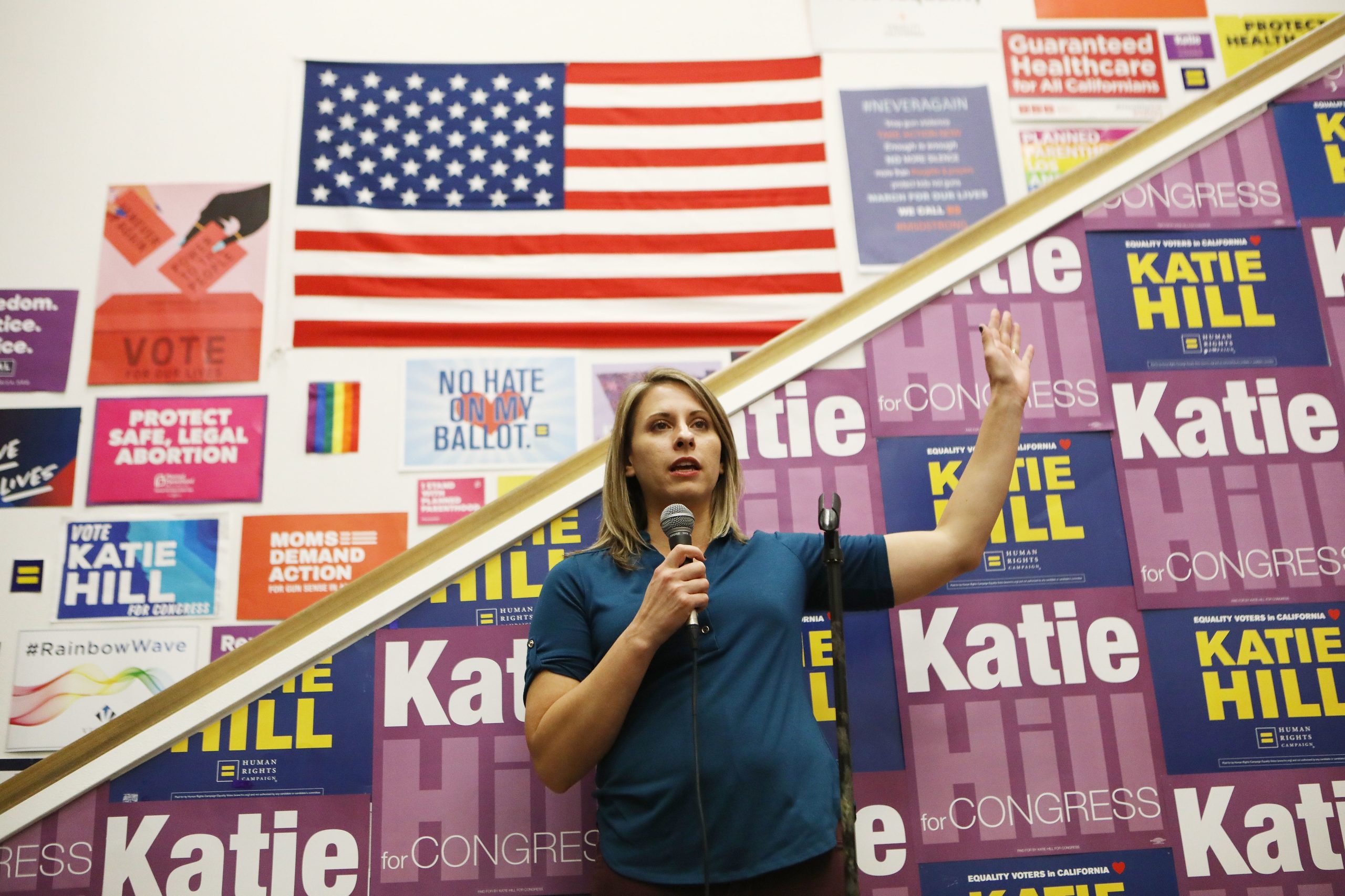 Sexo, fotografias e política. O caso de Katie Hill abre uma nova discussão na América