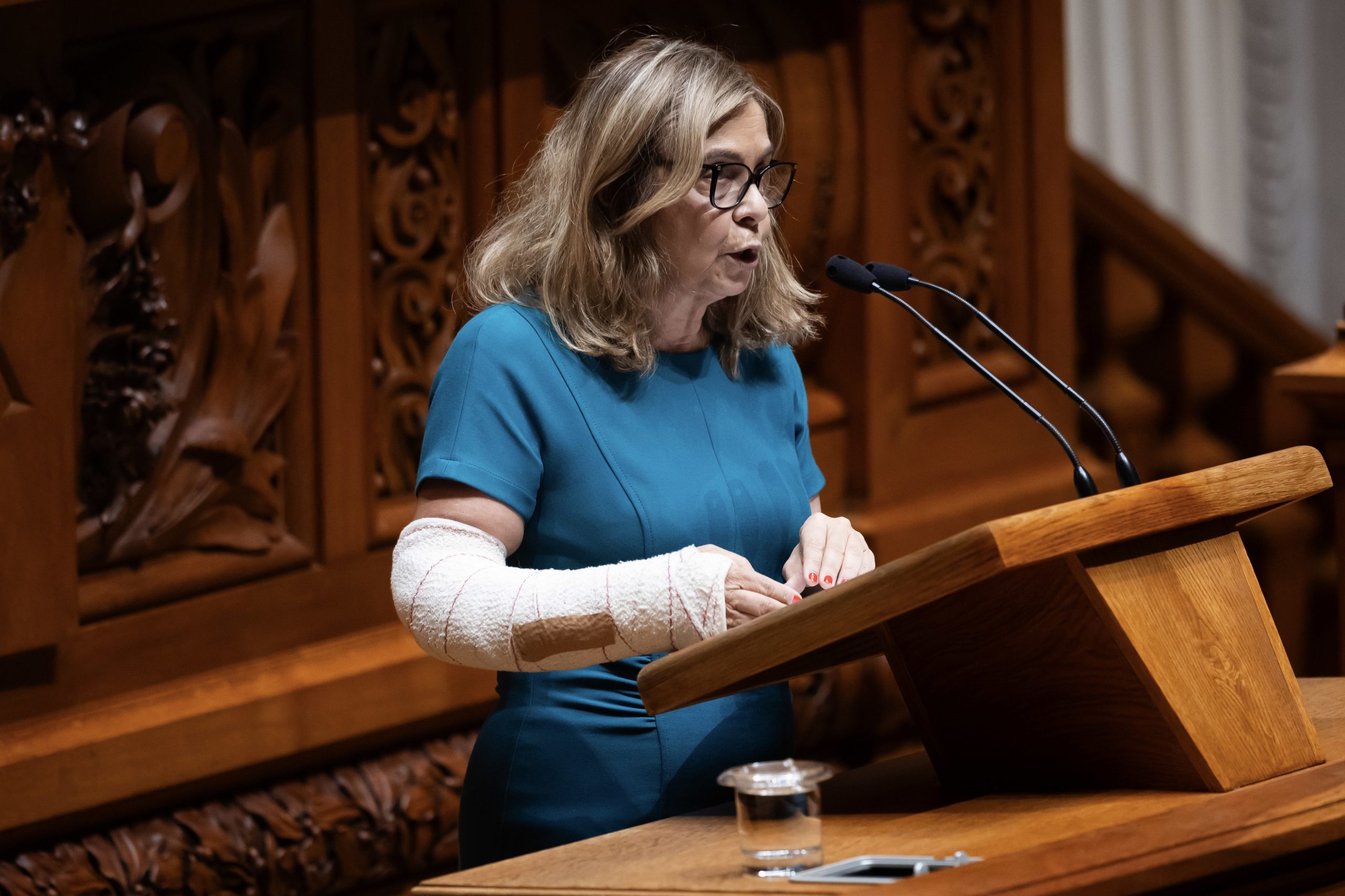 Ministra diz que foram operados 7.465 doentes com cancro em “pouco mais de um mês”