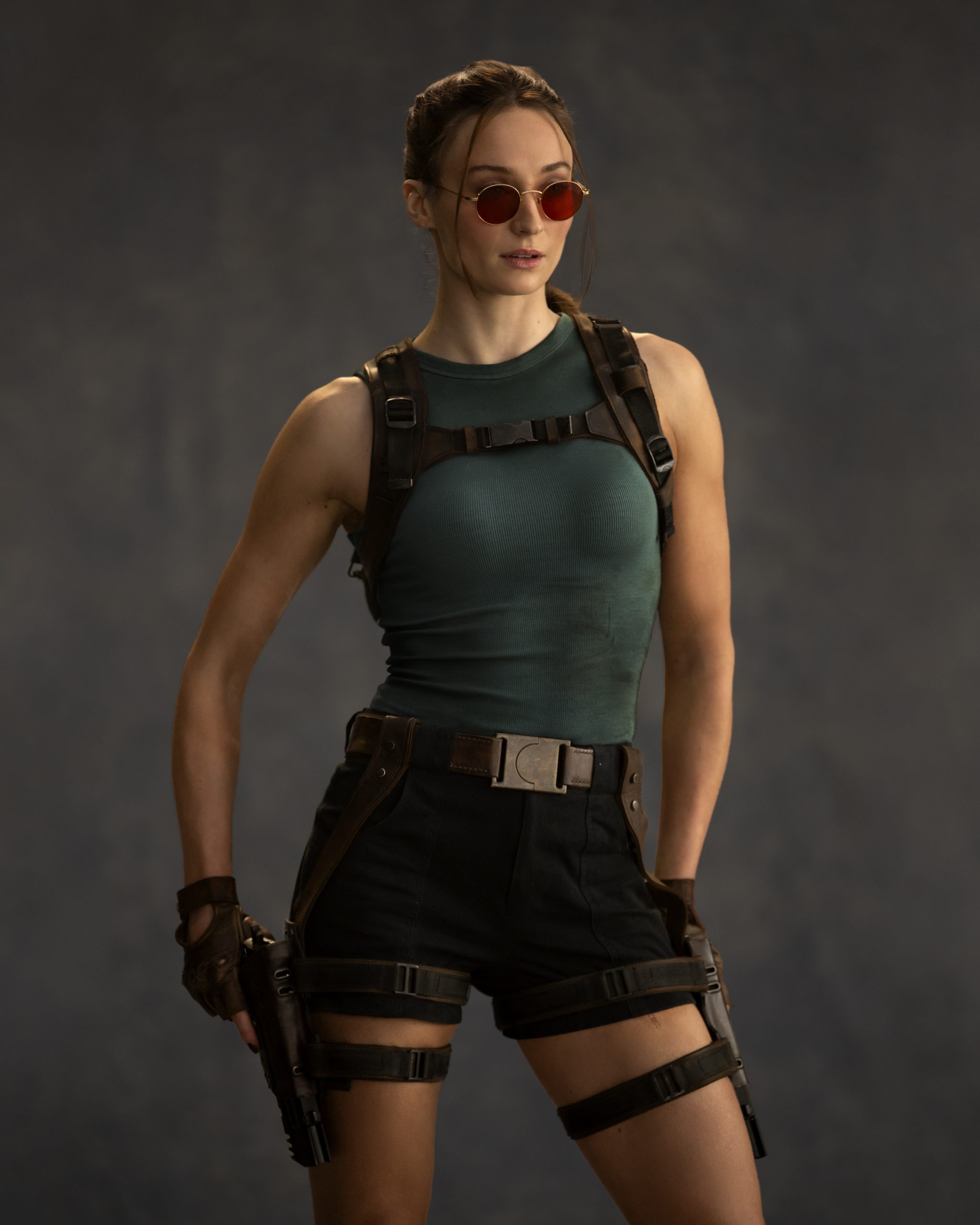 Série “Tomb Raider”. Prime Video revela imagem de Sophie Turner como Lara Croft