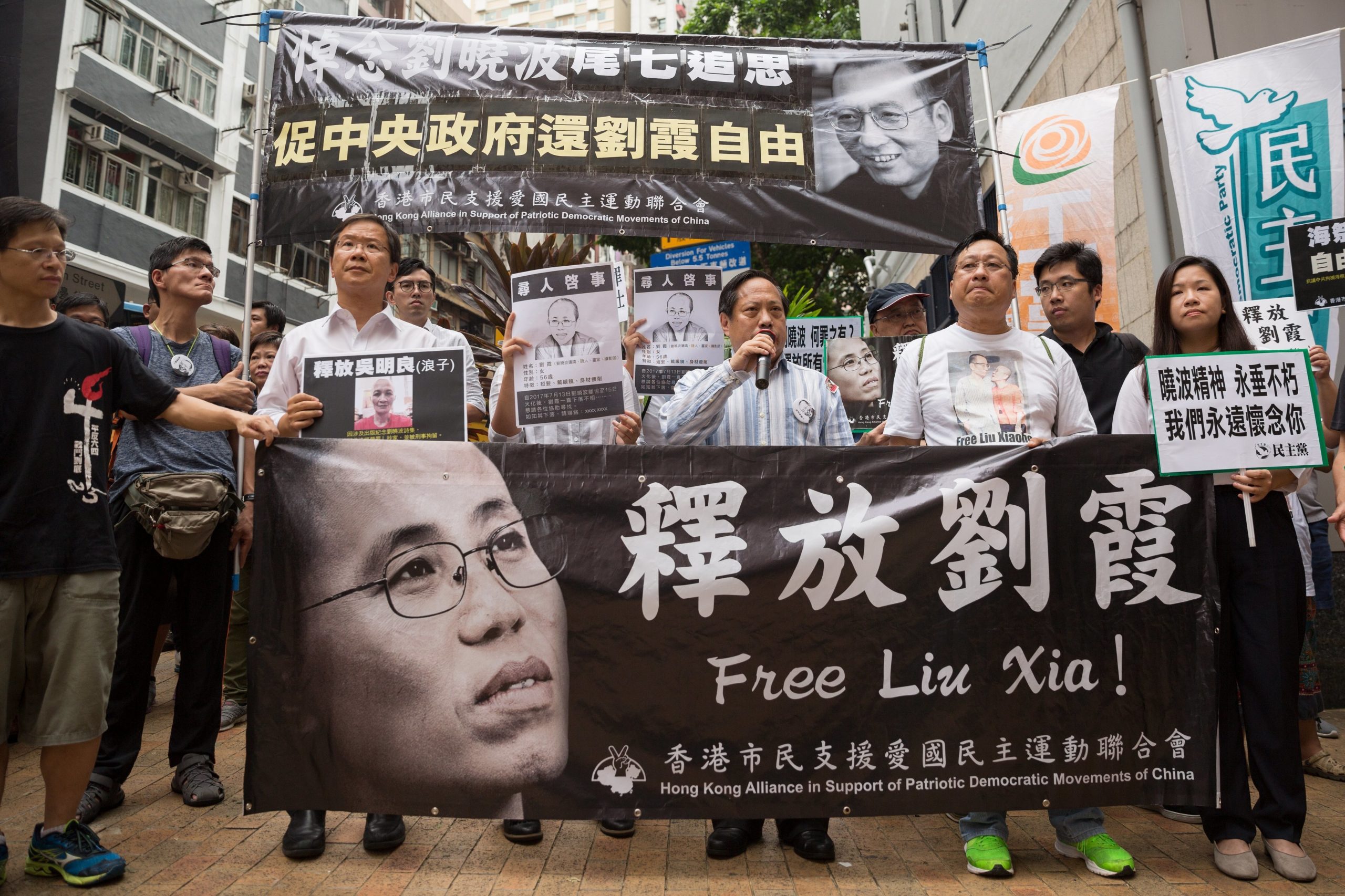 Viúva do Nobel da Paz e dissidente chinês Liu Xiaobo deixa Pequim