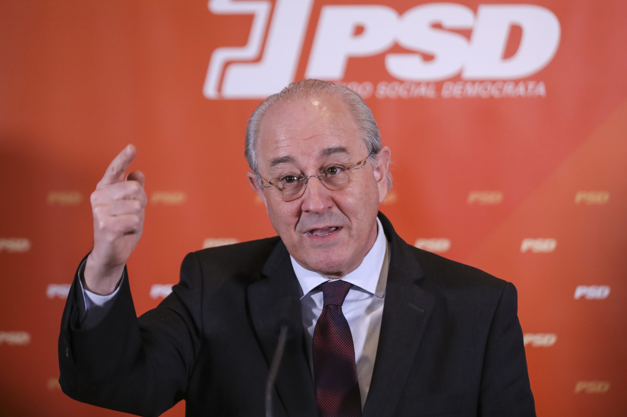 Conselho Nacional do PSD pode decidir no dia 19 calendário eleitoral interno