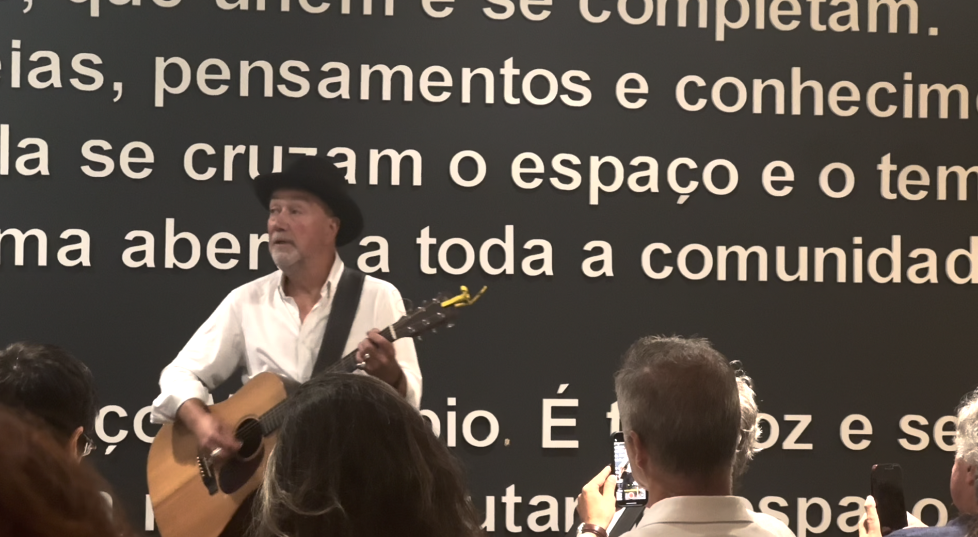 Fischer-Z fazem 50 anos e John Watts continua a recusar comprometer a arte