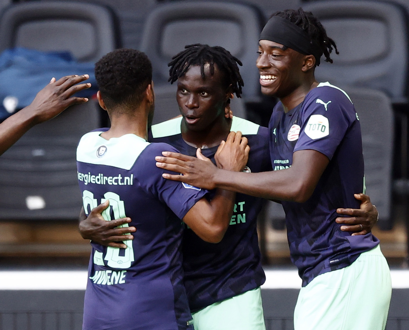 PSV Eindhoven, adversário do Benfica, arranca Liga dos Países Baixos com vitória