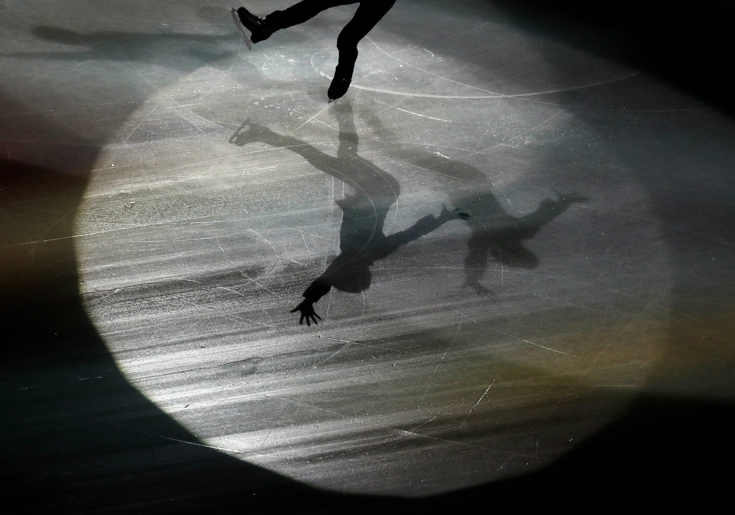 Ernesto Silva campeão do mundo júnior de patinagem artística