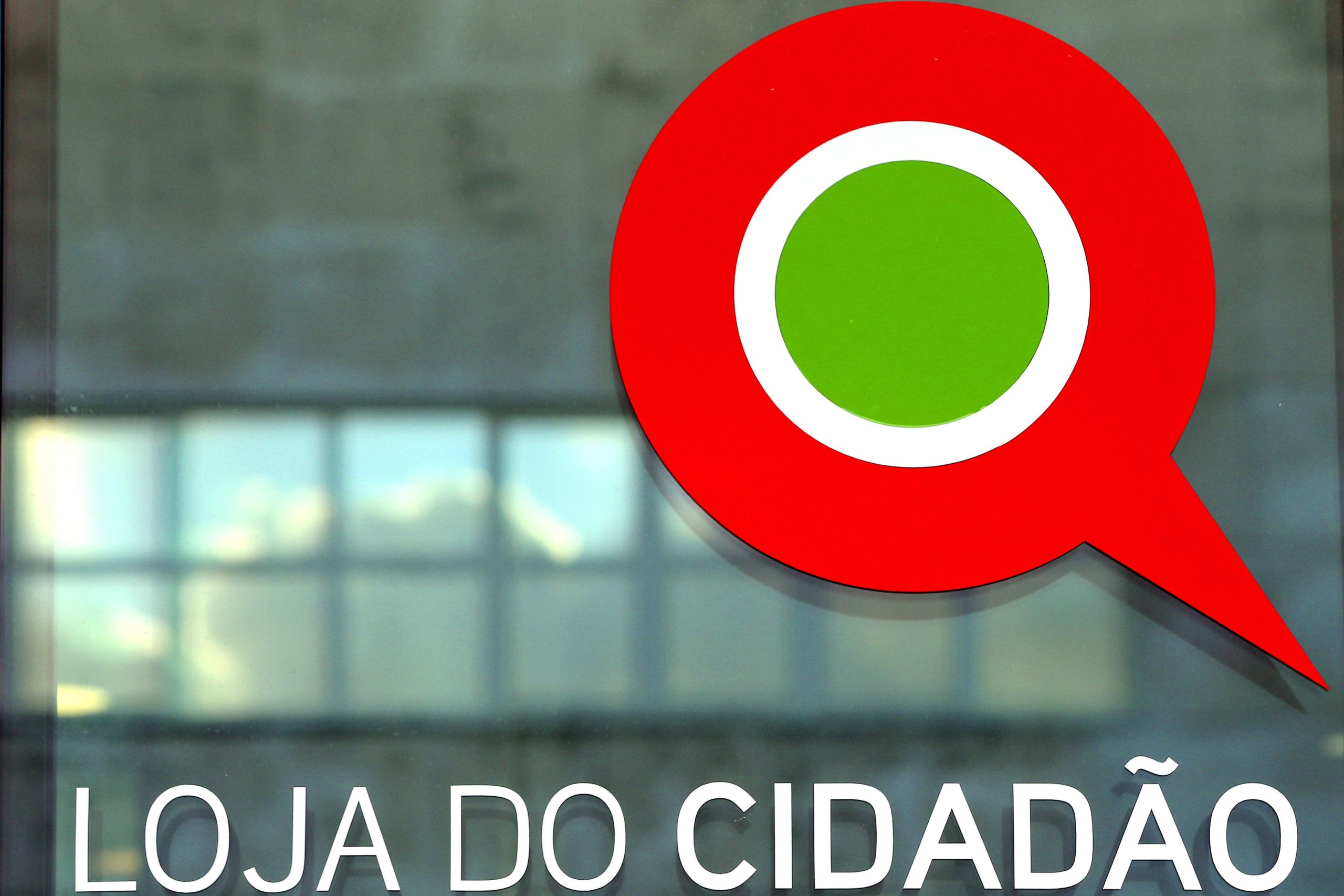 Loja do Cidadão aberta até mais tarde já e online no futuro