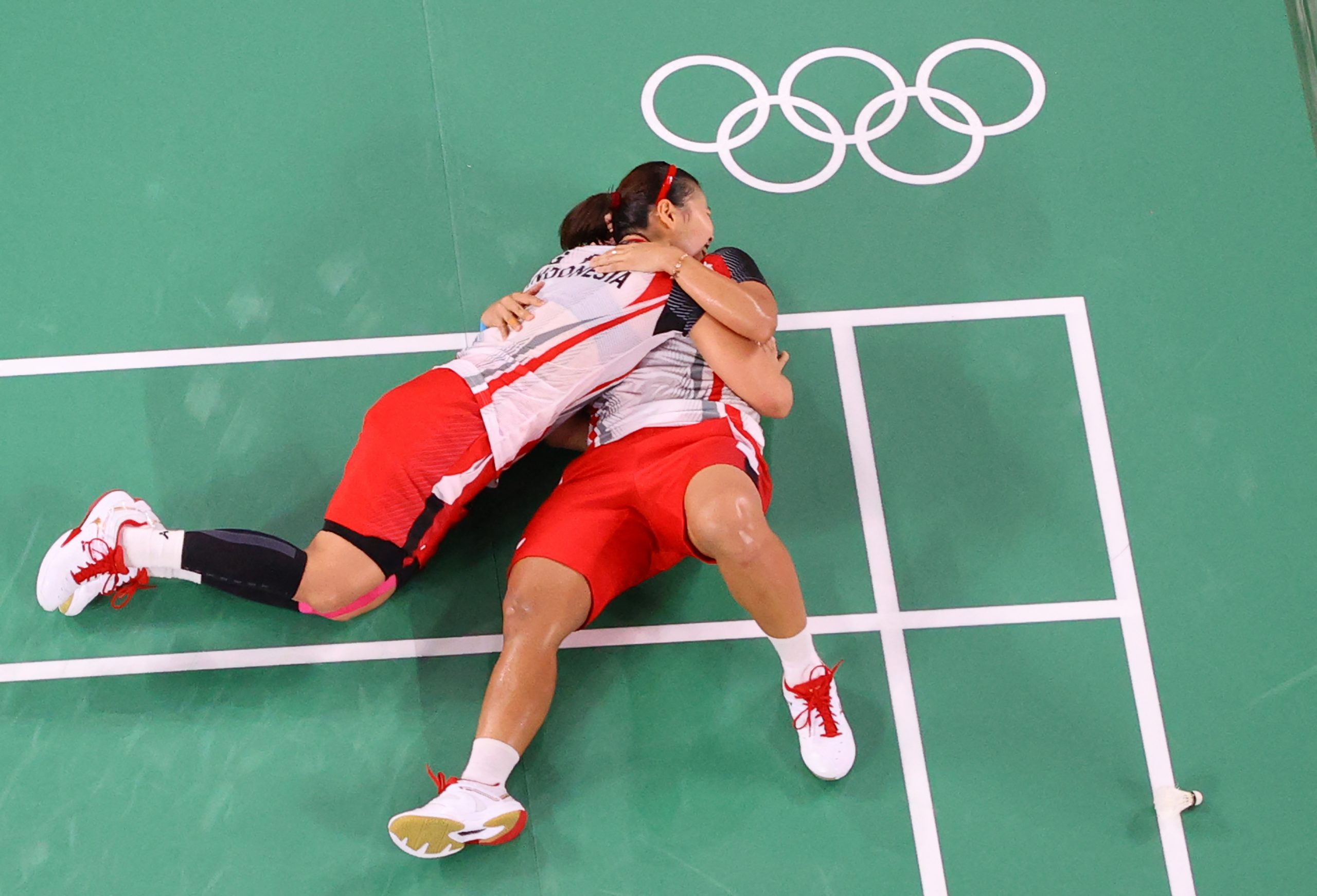 Par de badminton indonésio vai receber casa, dinheiro, vacas e café para o resto da vida