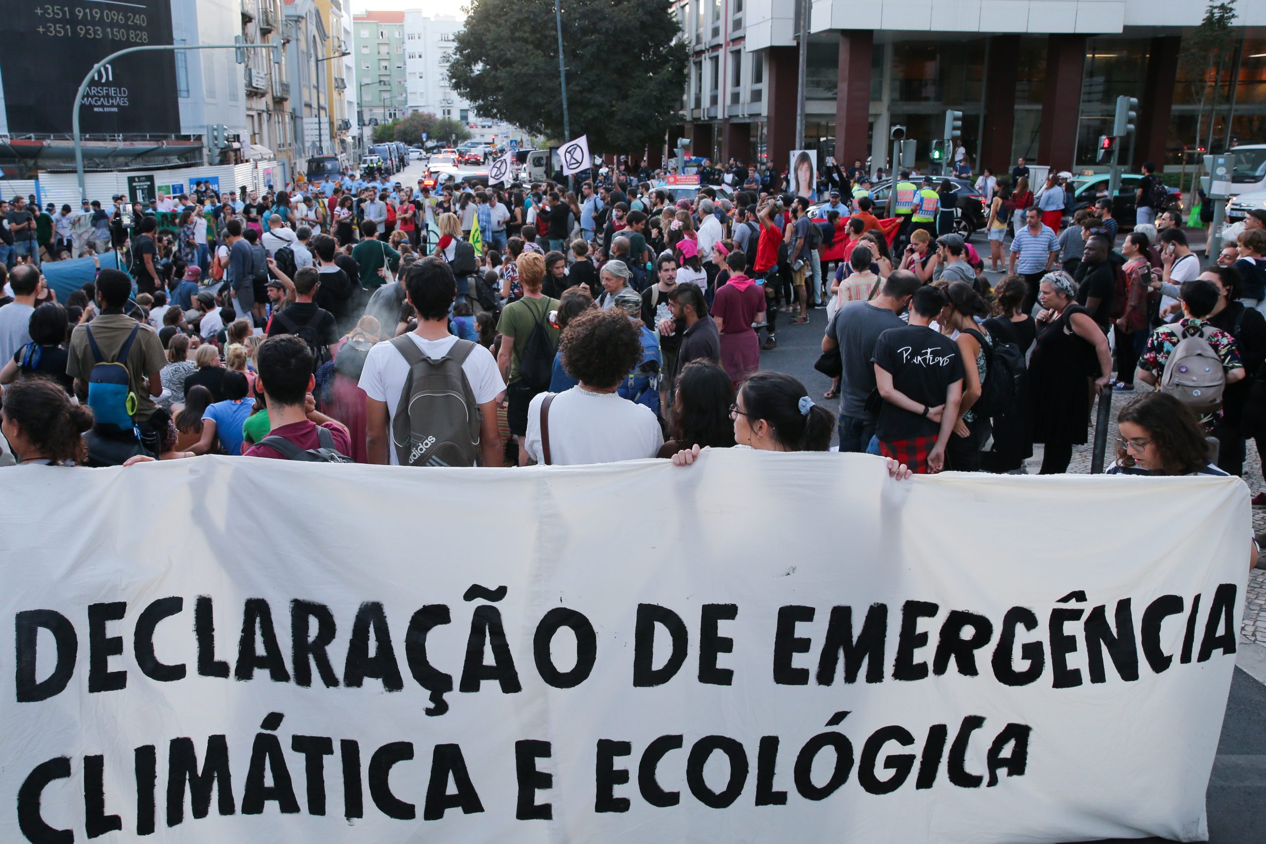 Manifestação climática quer “ocupar” o Marquês de Pombal. Ativistas querem ser os “anti-corpos” da crise climática