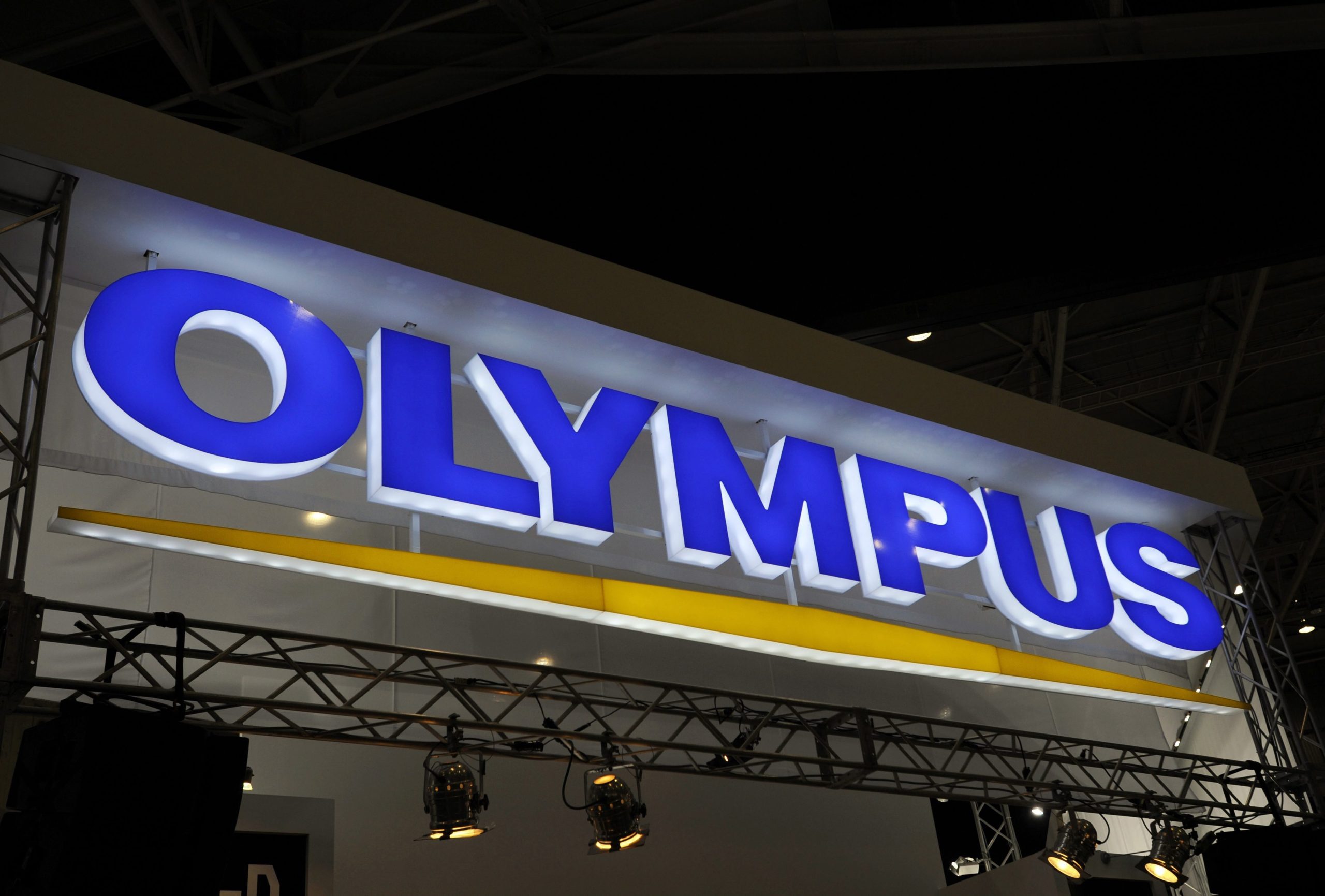 CEO da Olympus pede a demissão por suposta compra de drogas ilegais