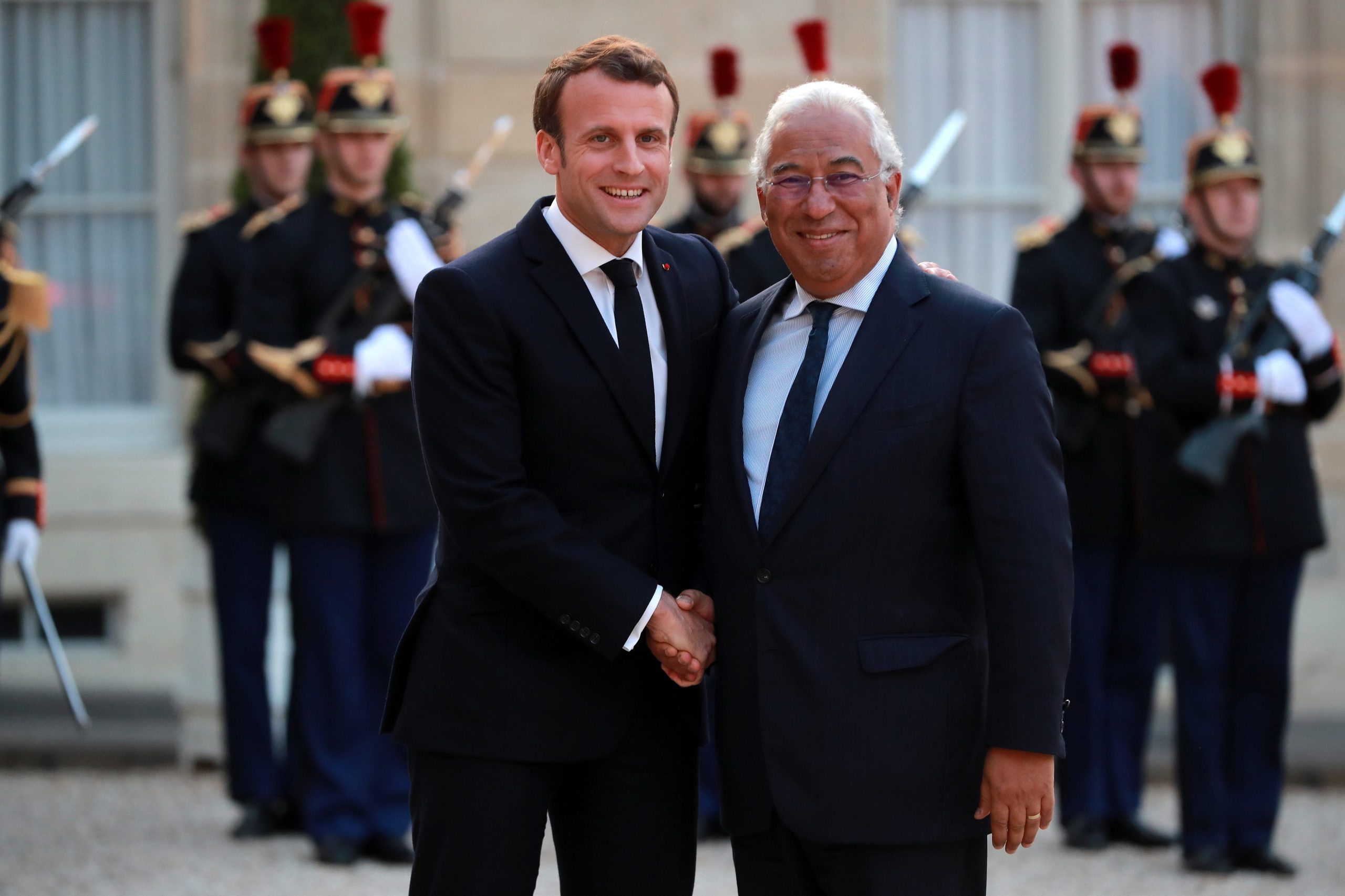 Presidência UE: António Costa encontra-se com Emmanuel Macron em Paris
