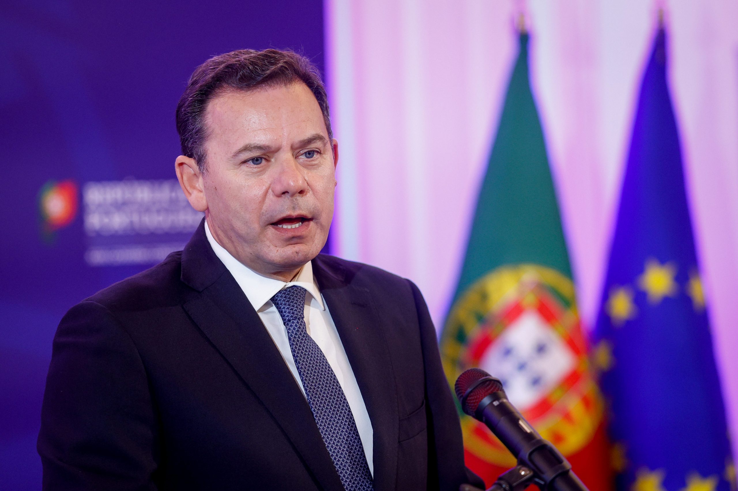 Governo tem “mecanismos prontos” para retirar portugueses que queiram sair do Líbano  