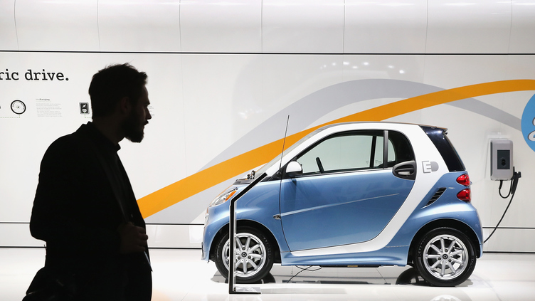 Estudo estima que em 2025 só 1% dos veículos sejam elétricos em Portugal
