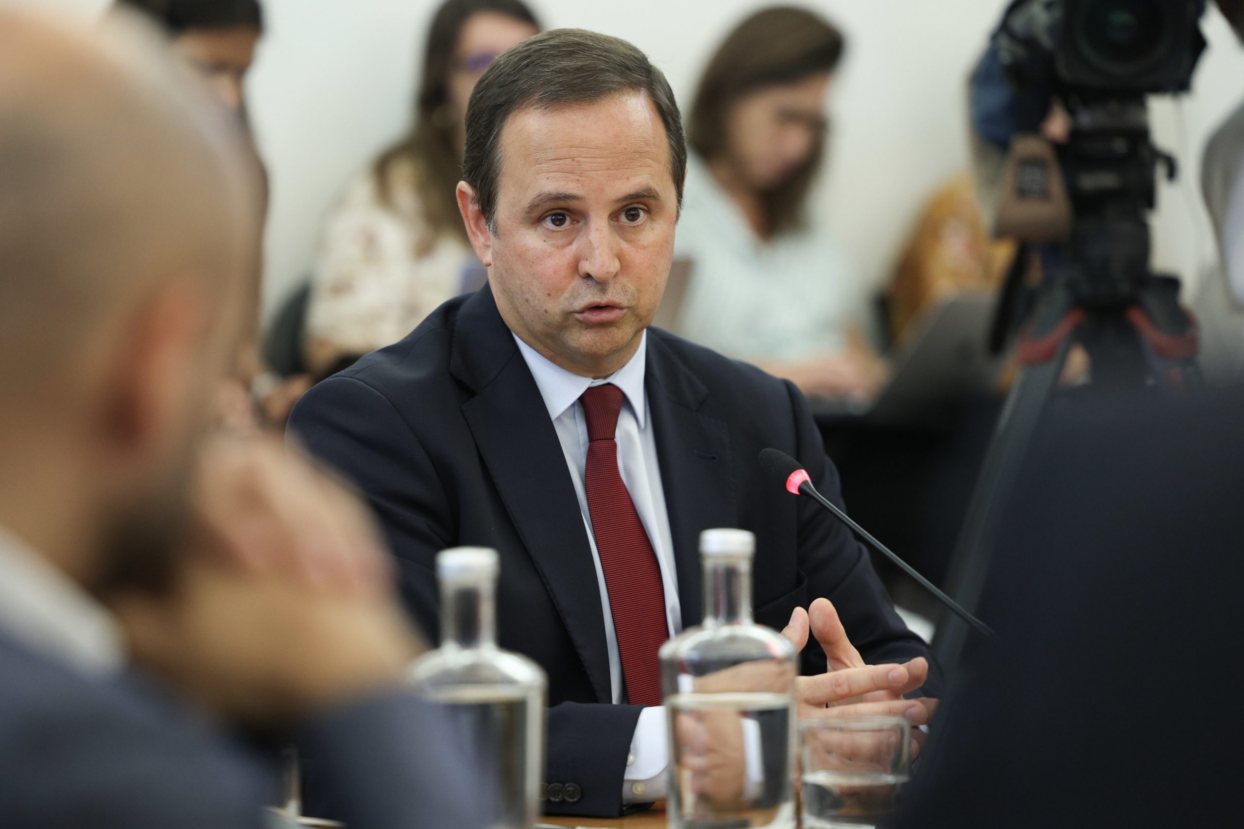 Medina convicto de que envolvidos na indemnização acreditavam “que o estavam a fazer no cumprimento da lei”