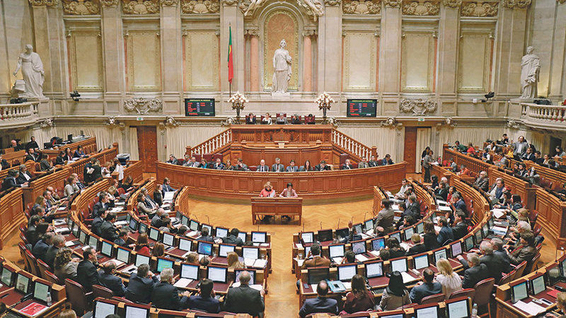 Parlamento aprova reforço dos direitos do utilizador de obras culturais e científicas