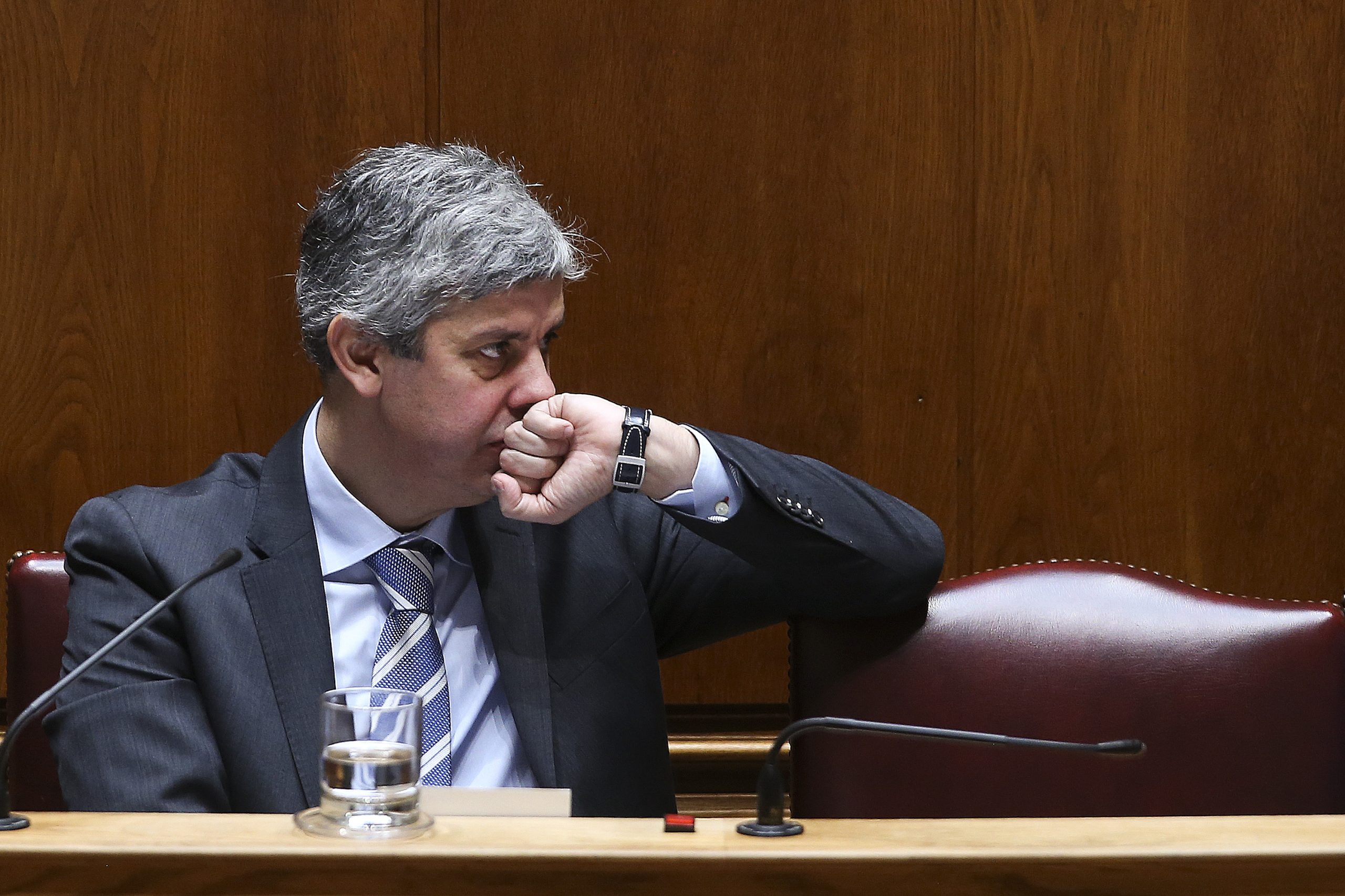Do elogio à indiferença, as reações políticas à candidatura de Centeno ao Eurogrupo