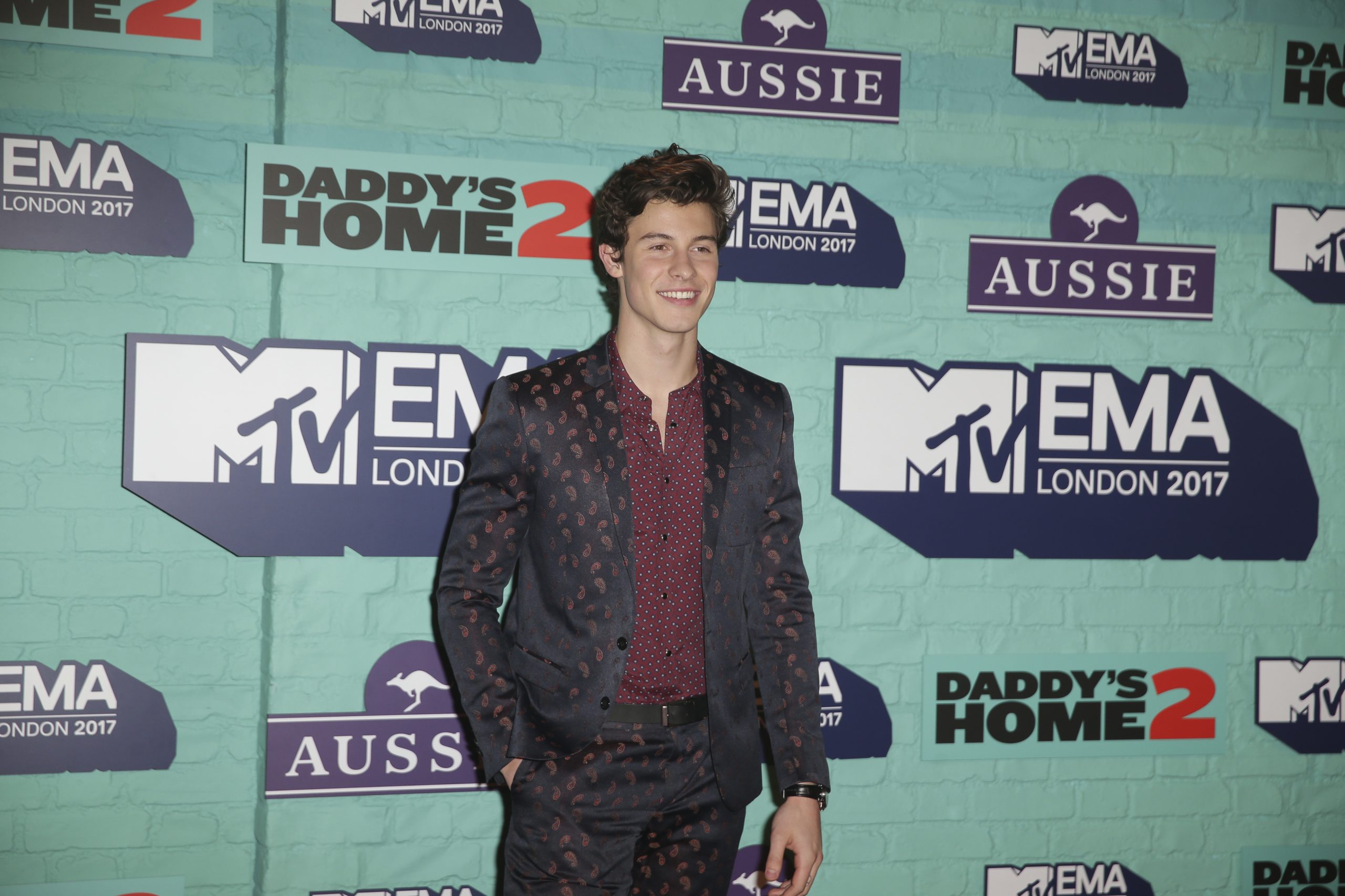 Lusodescendente Shawn Mendes eleito Melhor Artista nos Prémios Europeus MTV