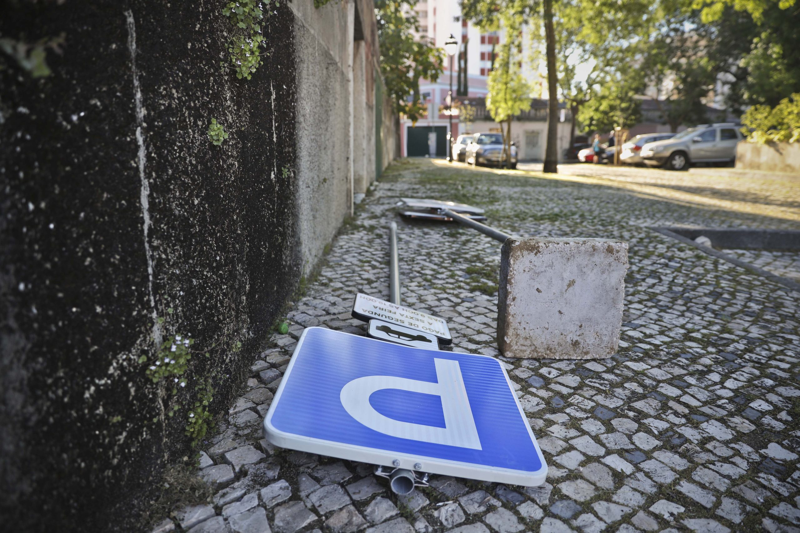 Carnide: Junta e moradores decidem hoje novas formas de contestar parquímetros