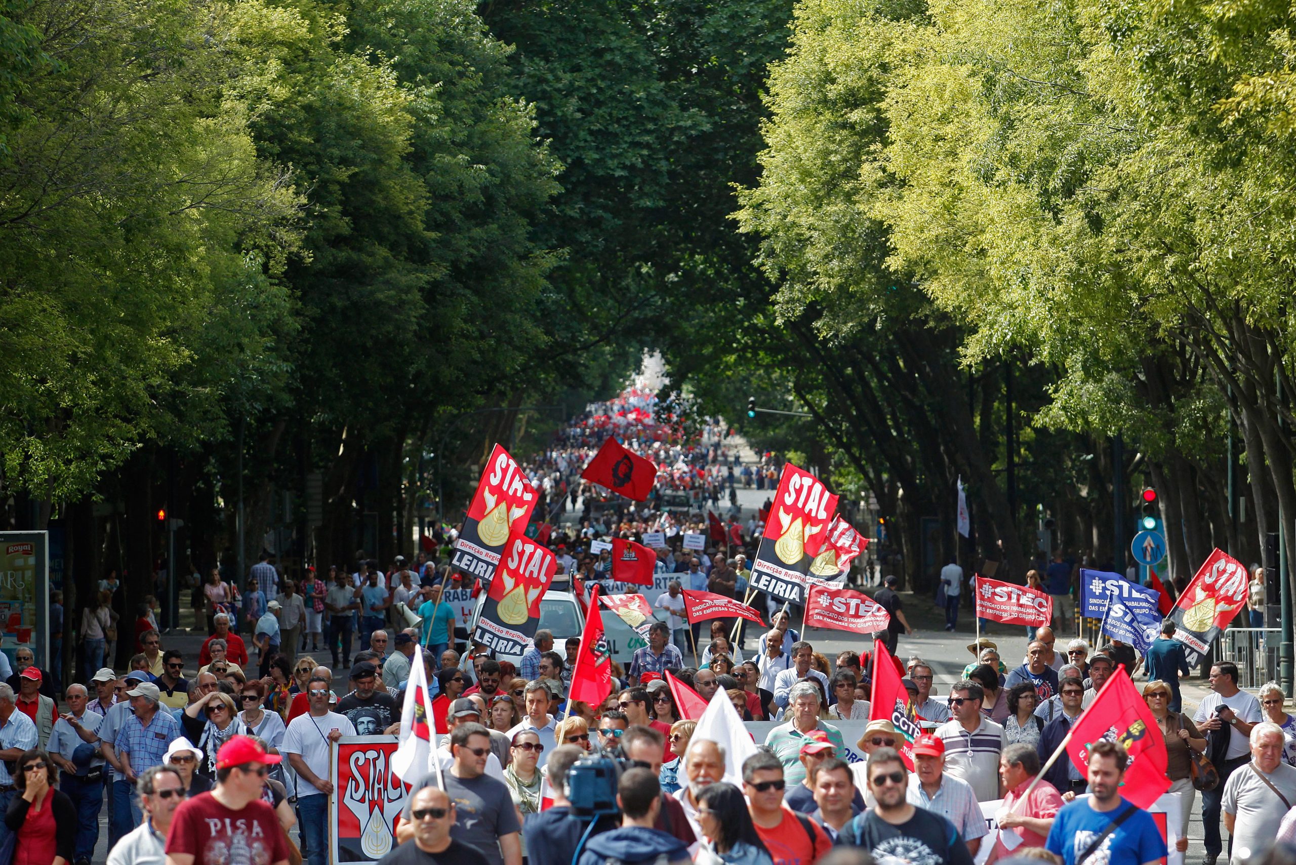 Líder da CGTP desafia Governo a criar “Simplex” para precariedade laboral