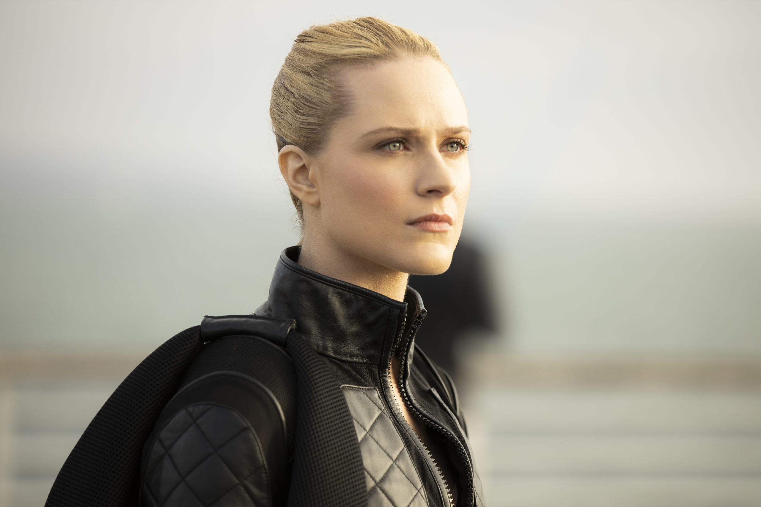Westworld III: Livre-arbítrio não é ser livre. Bem-vindo a 2058
