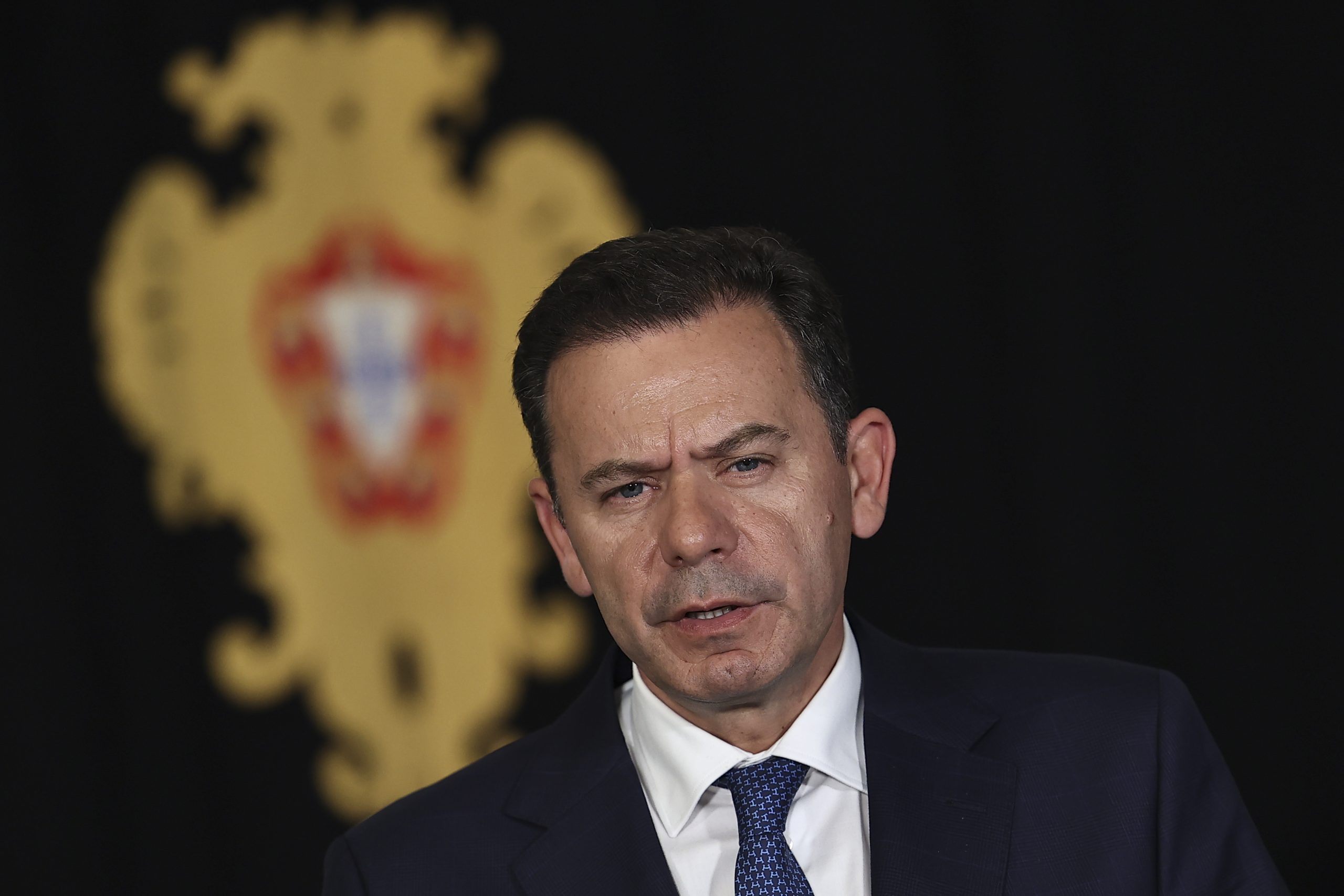 Montenegro vai falar ao país sobre apoios à economia