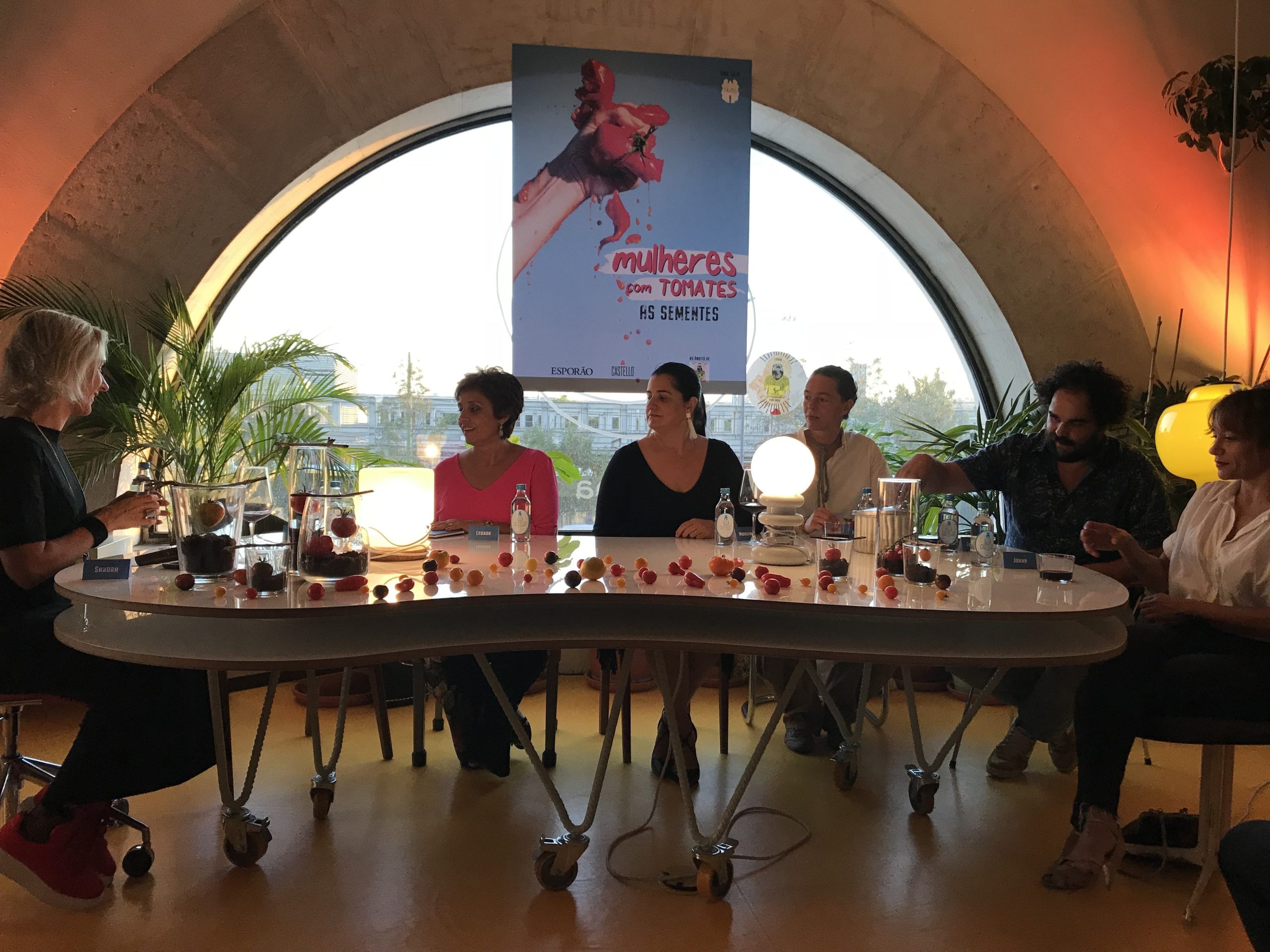 Mulheres com Tomates: “Às vezes é preciso tê-los, e elas tiveram”