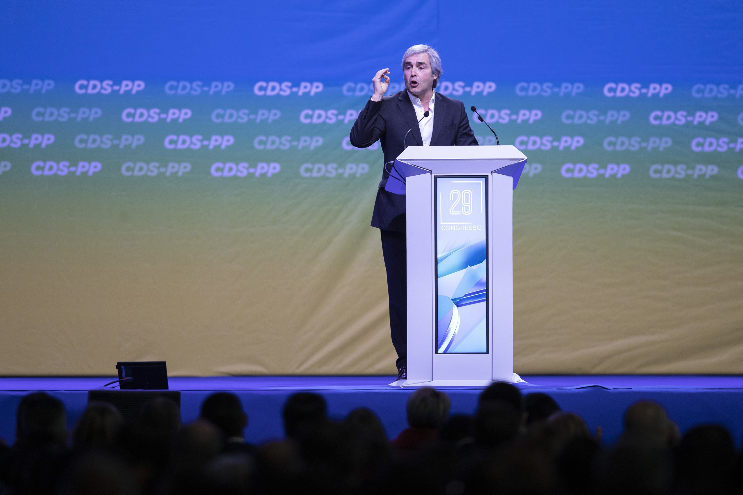 Congresso CDS-PP: Nuno Melo solidário com povo ucraniano quer reforço da NATO e defesa europeia