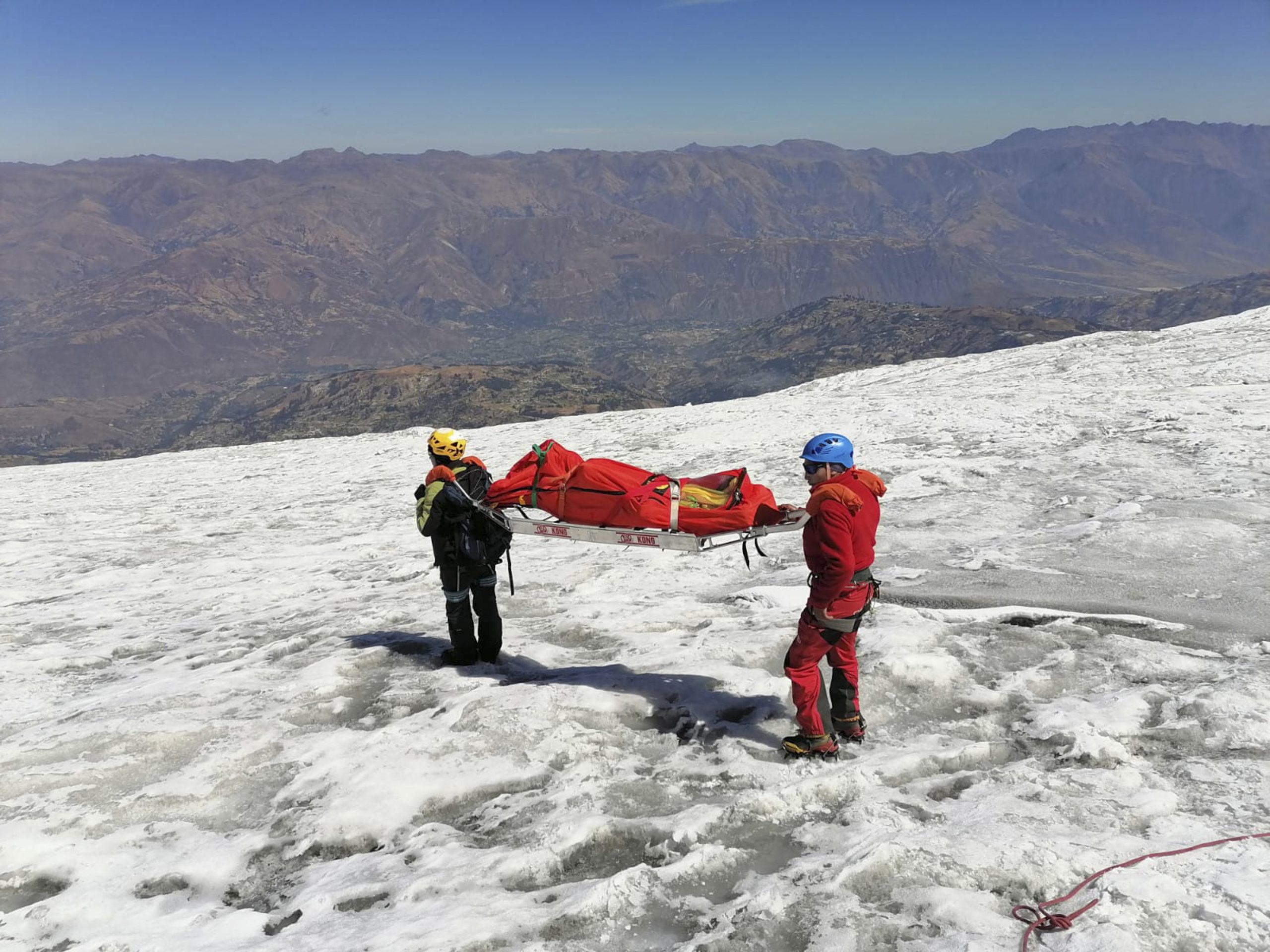 “O facto de o terem encontrado abriu todas as feridas”. Mulher reage à descoberta do corpo de alpinista desaparecido há 22 anos
