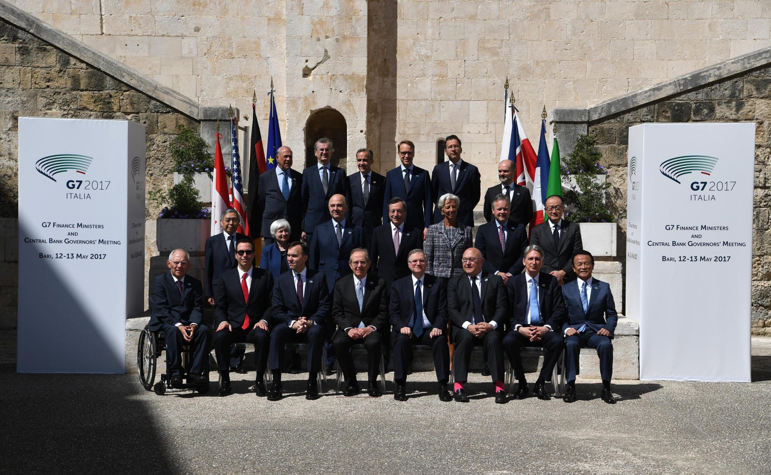 Ministros do G7 debatem segurança informática