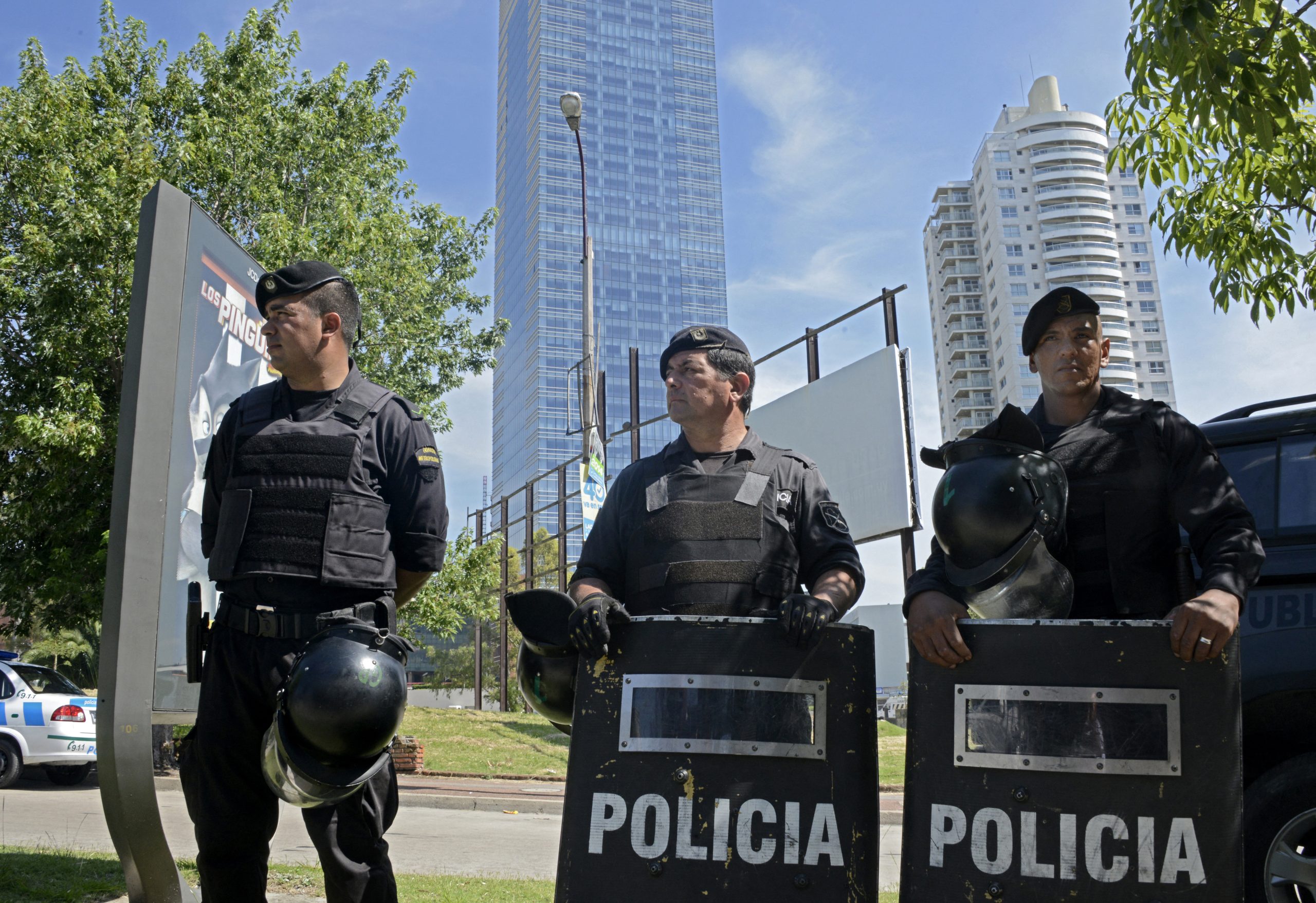 Uruguai quer conter onda de violência sem precedentes associada ao narcotráfico
