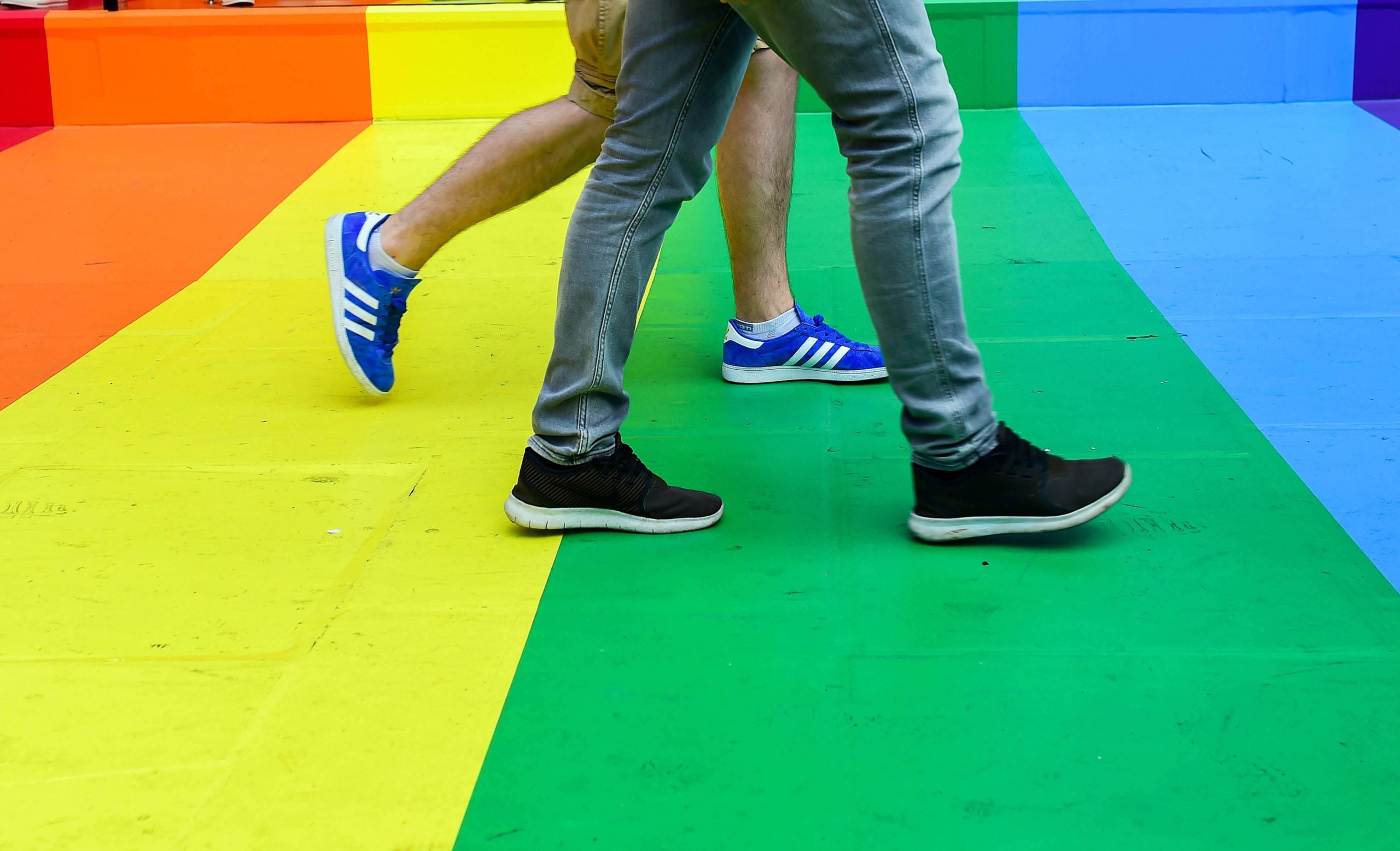 Canadá dá asilo a 31 homossexuais chechenos vítimas de perseguição