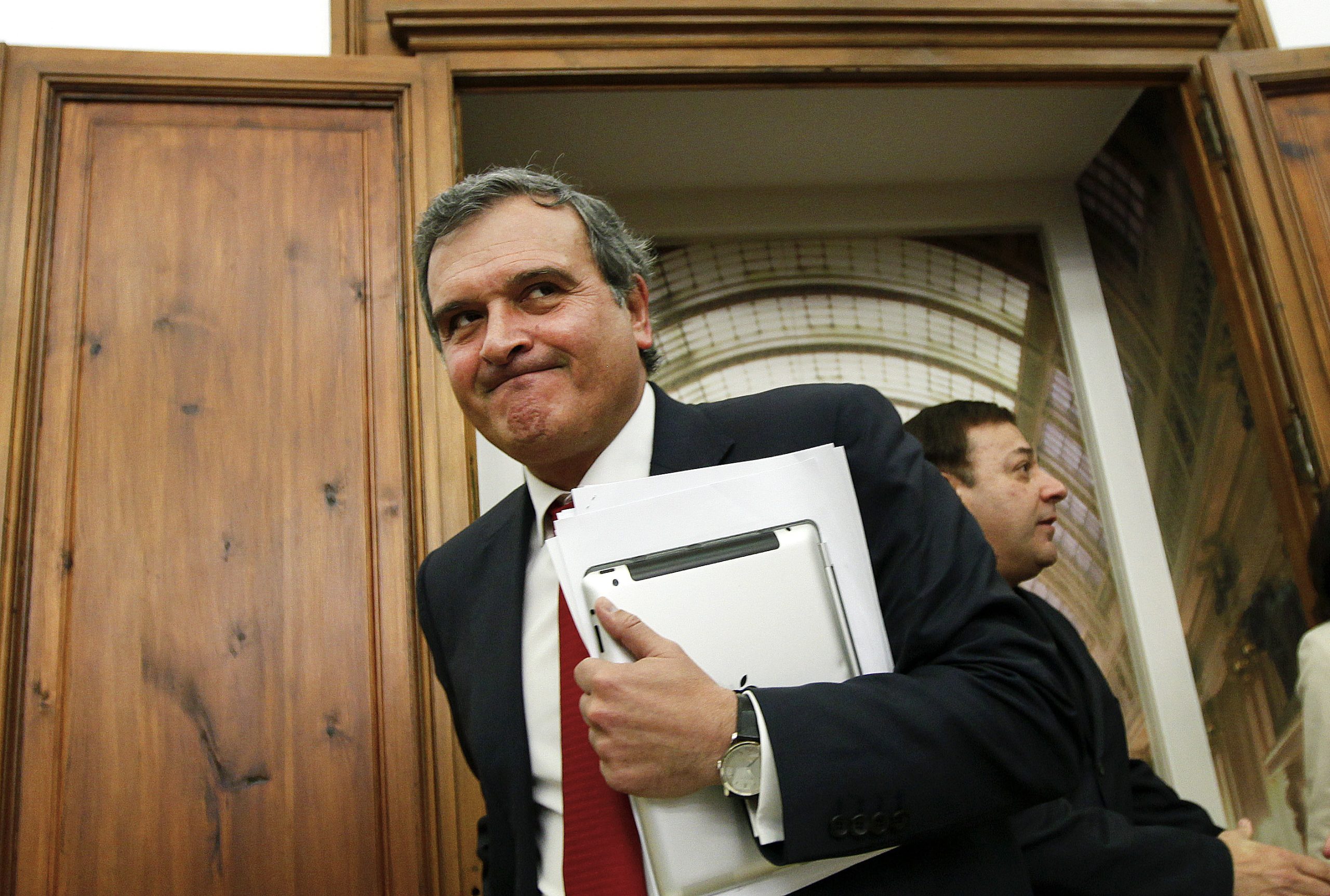 Tecnoforma: MP arquiva processo que envolvia Passos Coelho e Miguel Relvas