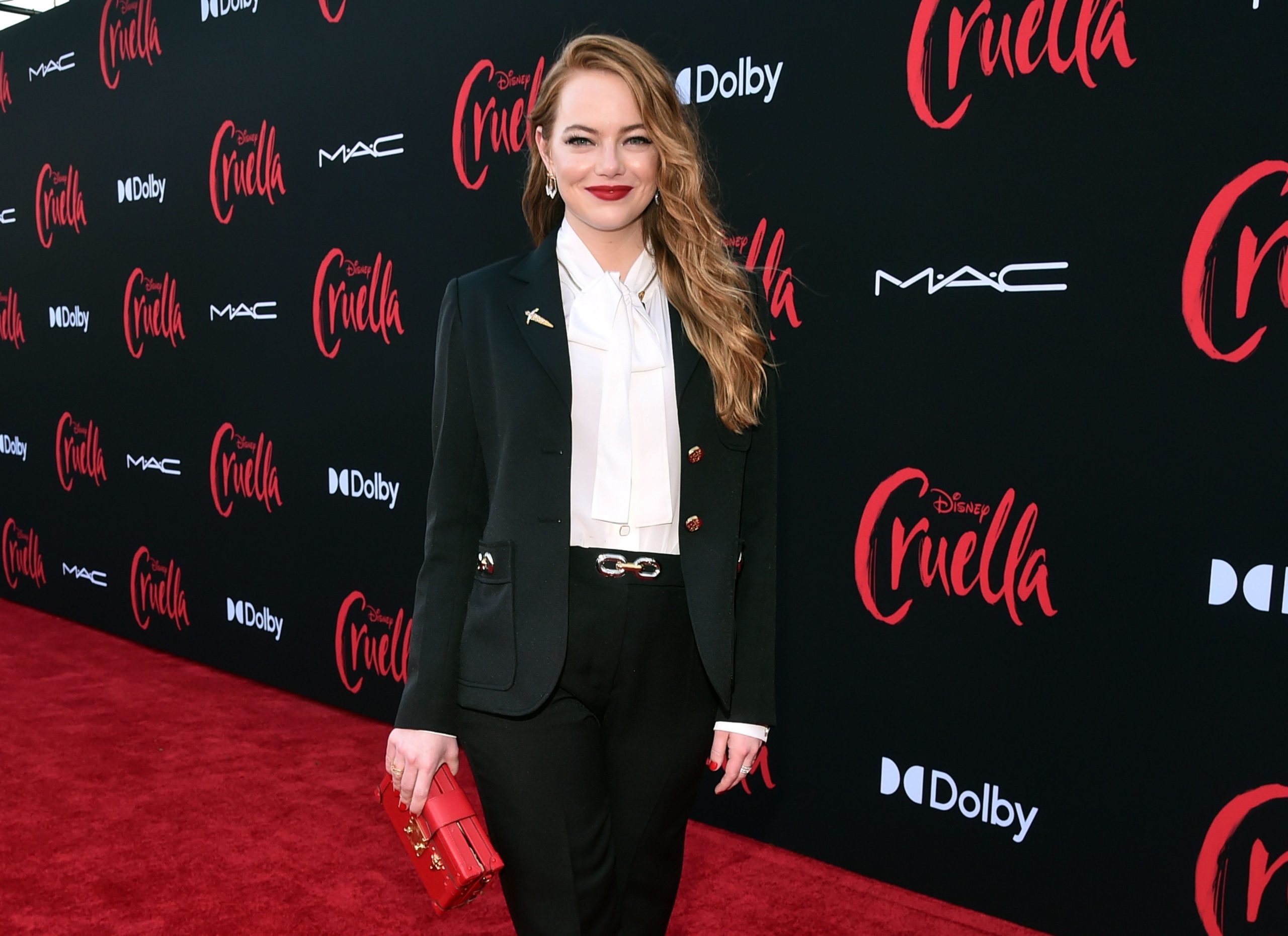 Emma Stone: “Há qualquer coisa aliciante na Cruella”