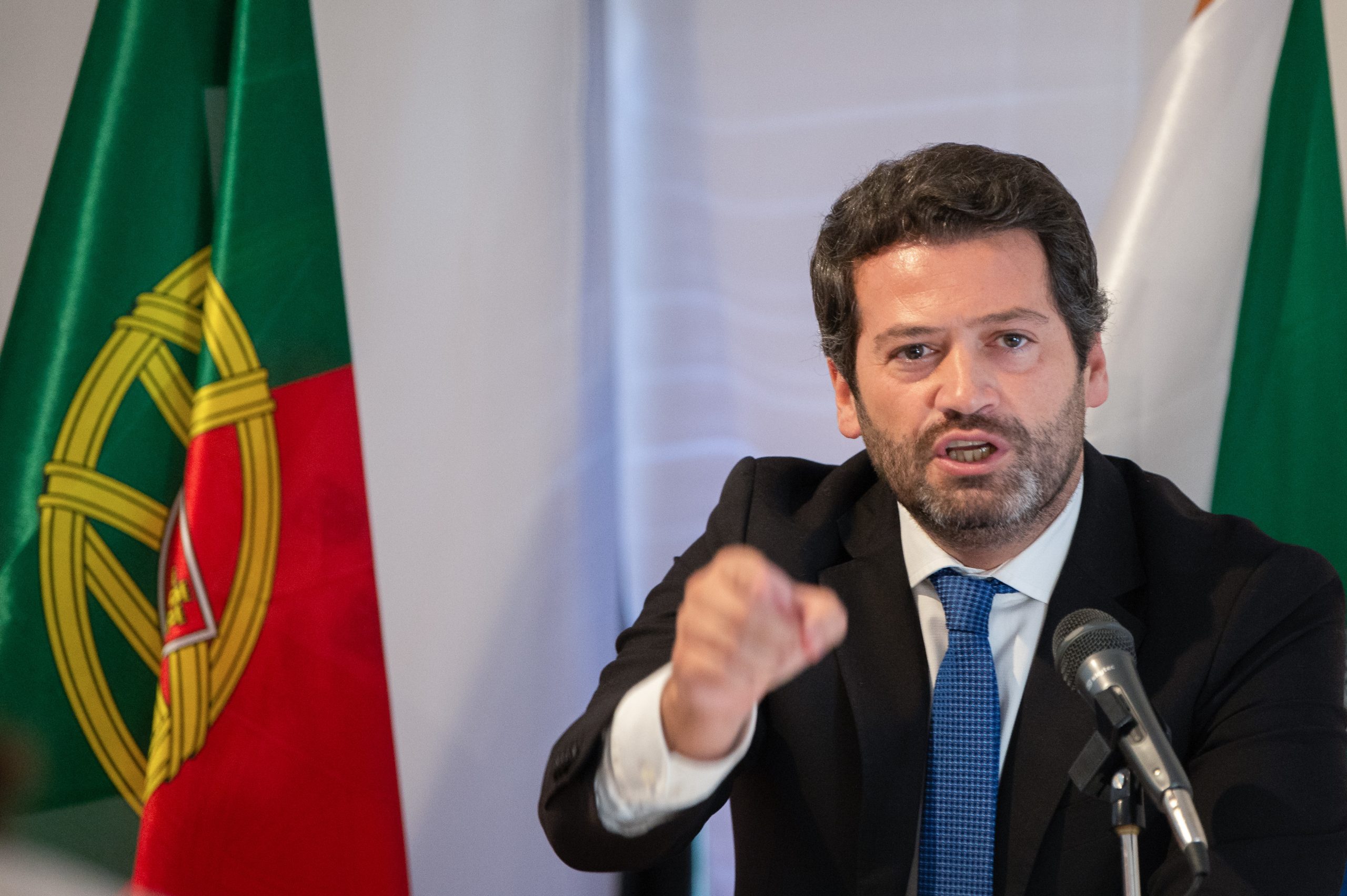 Chega quer punir enriquecimento injustificado com três a cinco anos de prisão