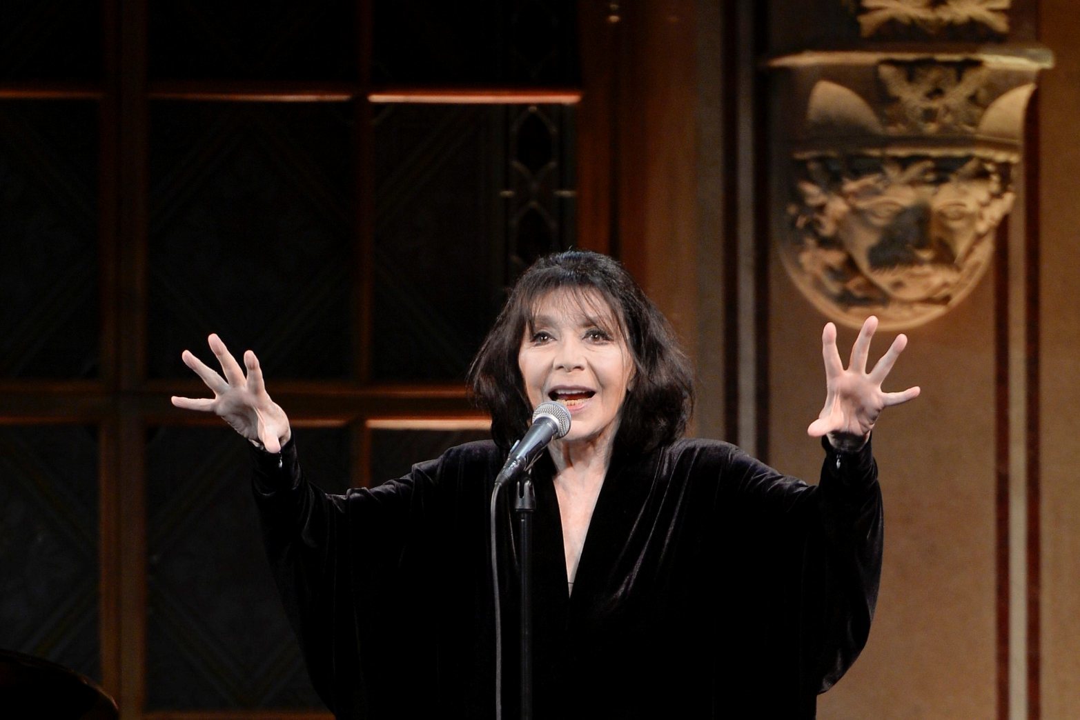 Morreu a cantora e ícone da canção francesa Juliette Gréco