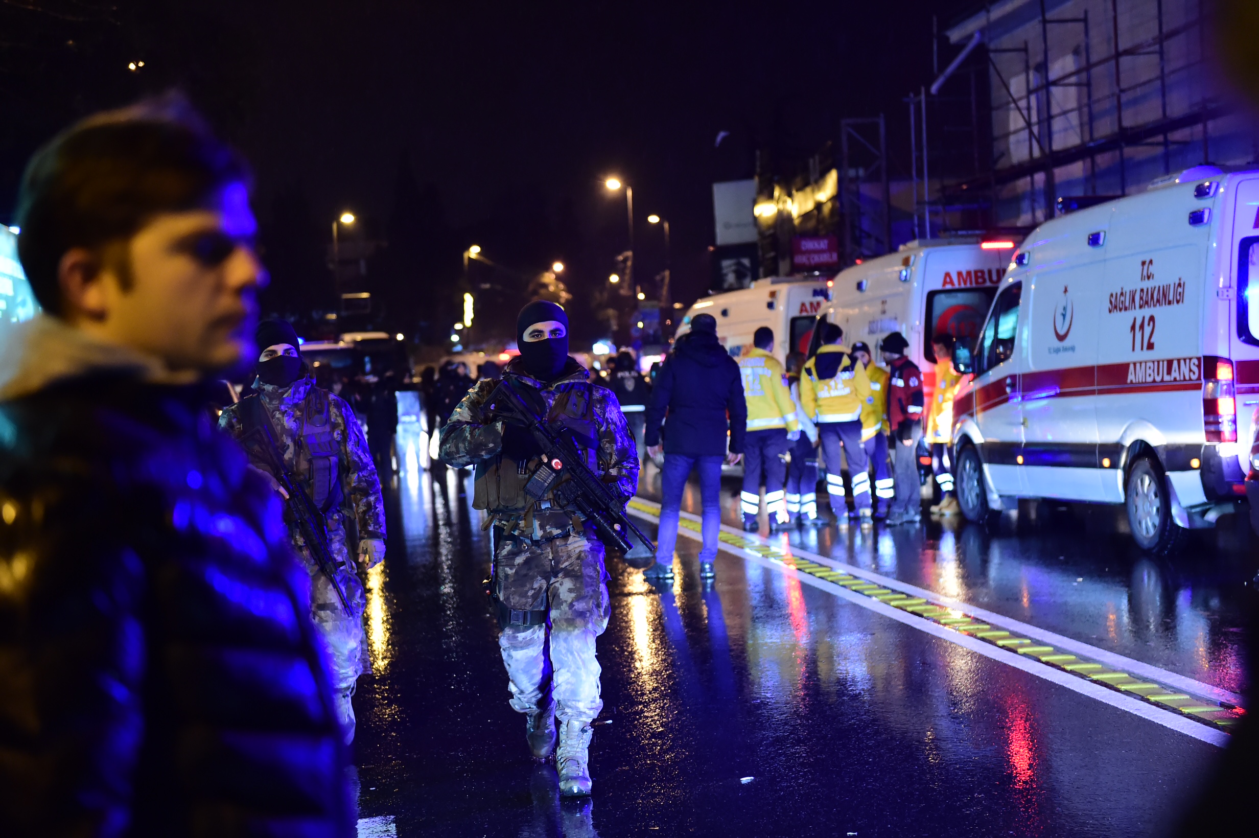 O que sabemos sobre o ataque da noite de Ano Novo em Istambul?