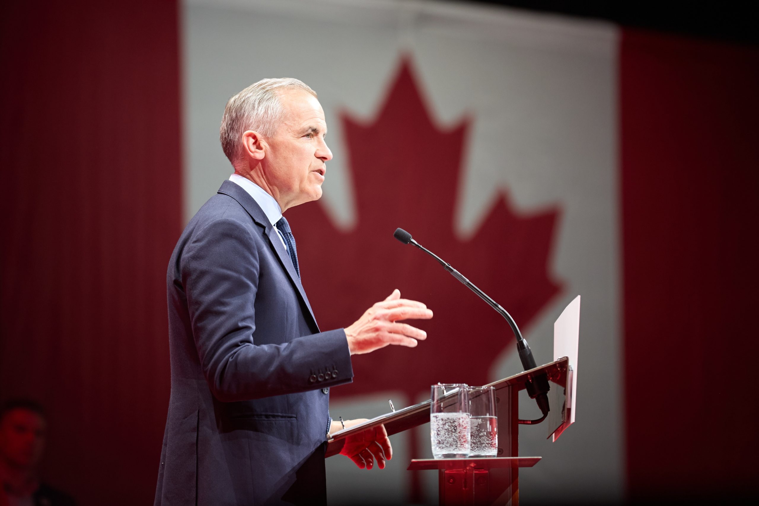 “Canadá nunca deve esquecer traição” dos EUA, avisa vencedor das legislativas