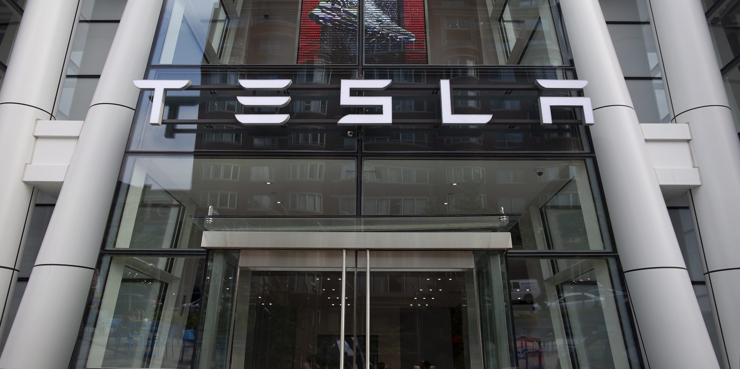 Sete bombas da 2ª Guerra Mundial foram encontradas no espaço da futura fábrica da Tesla