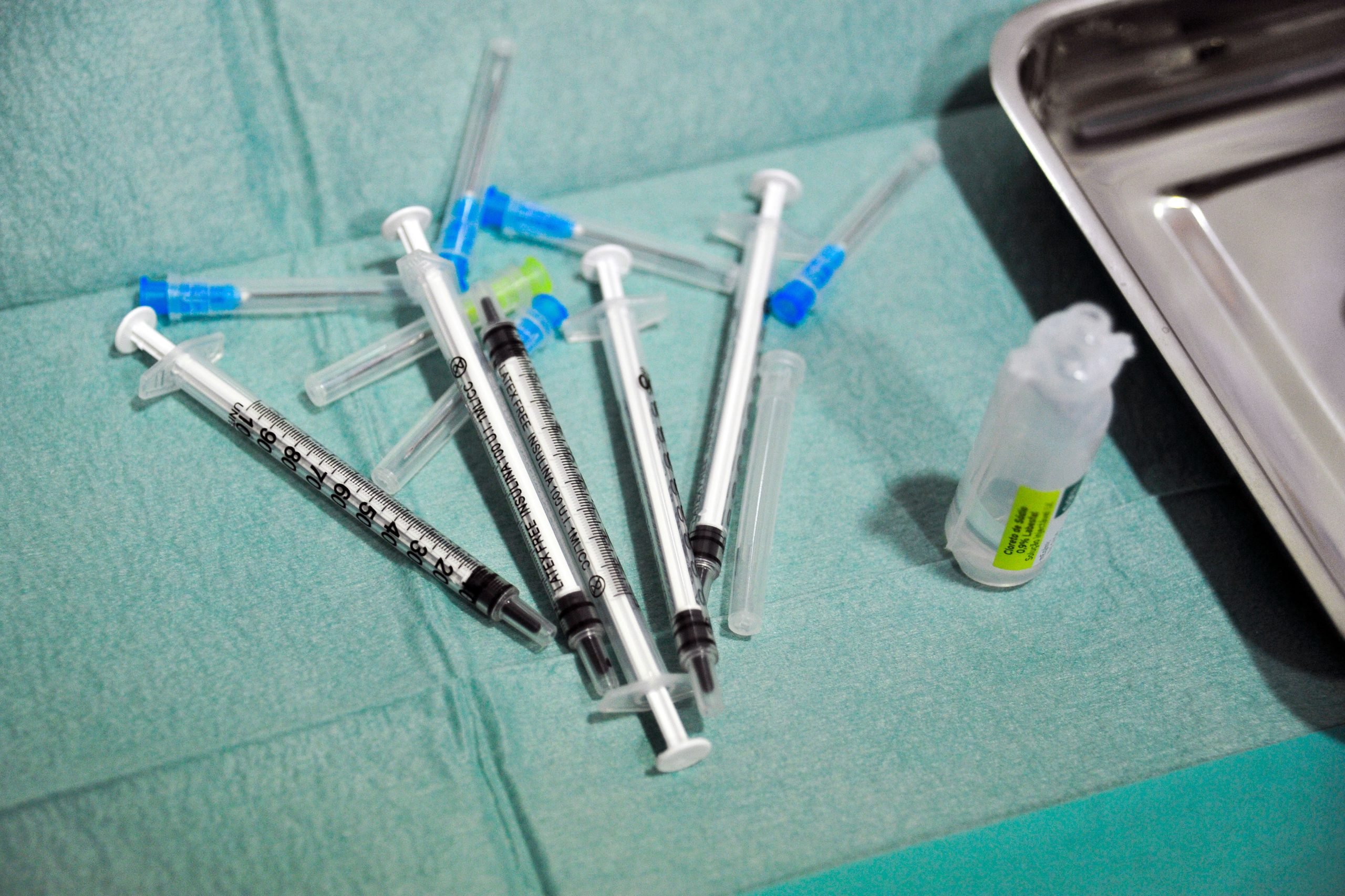 UE adquire mais 100 milhões doses da vacina da Pfizer-BioNTech