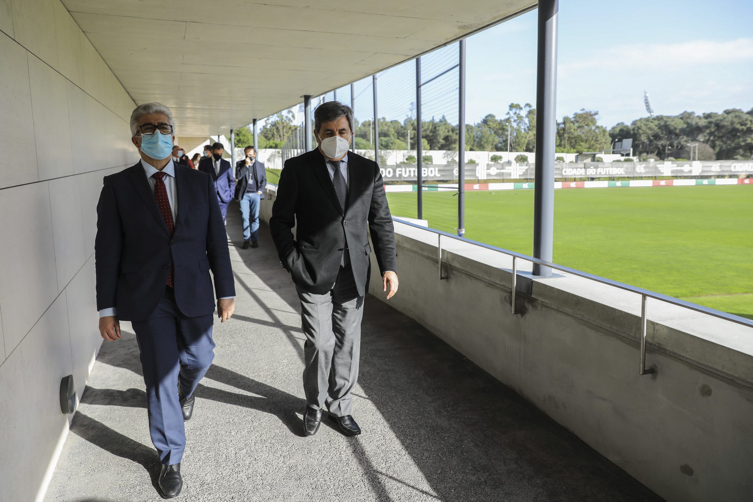 Fernando Gomes “orgulhoso” por ter colocado a FPF ao serviço do país no combate à pandemia