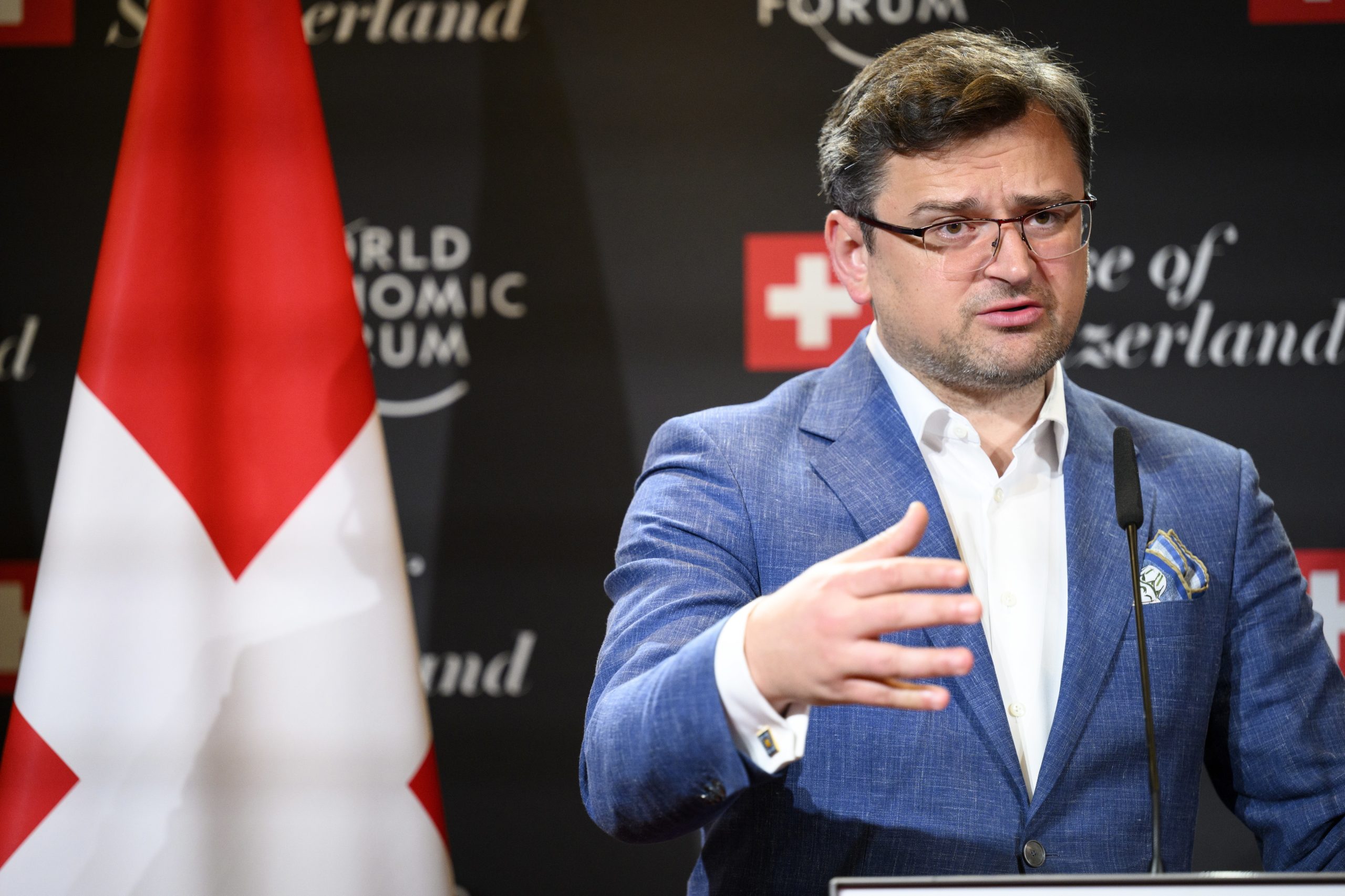 Kiev critica declarações de Macron sobre “não se humilhar a Rússia”