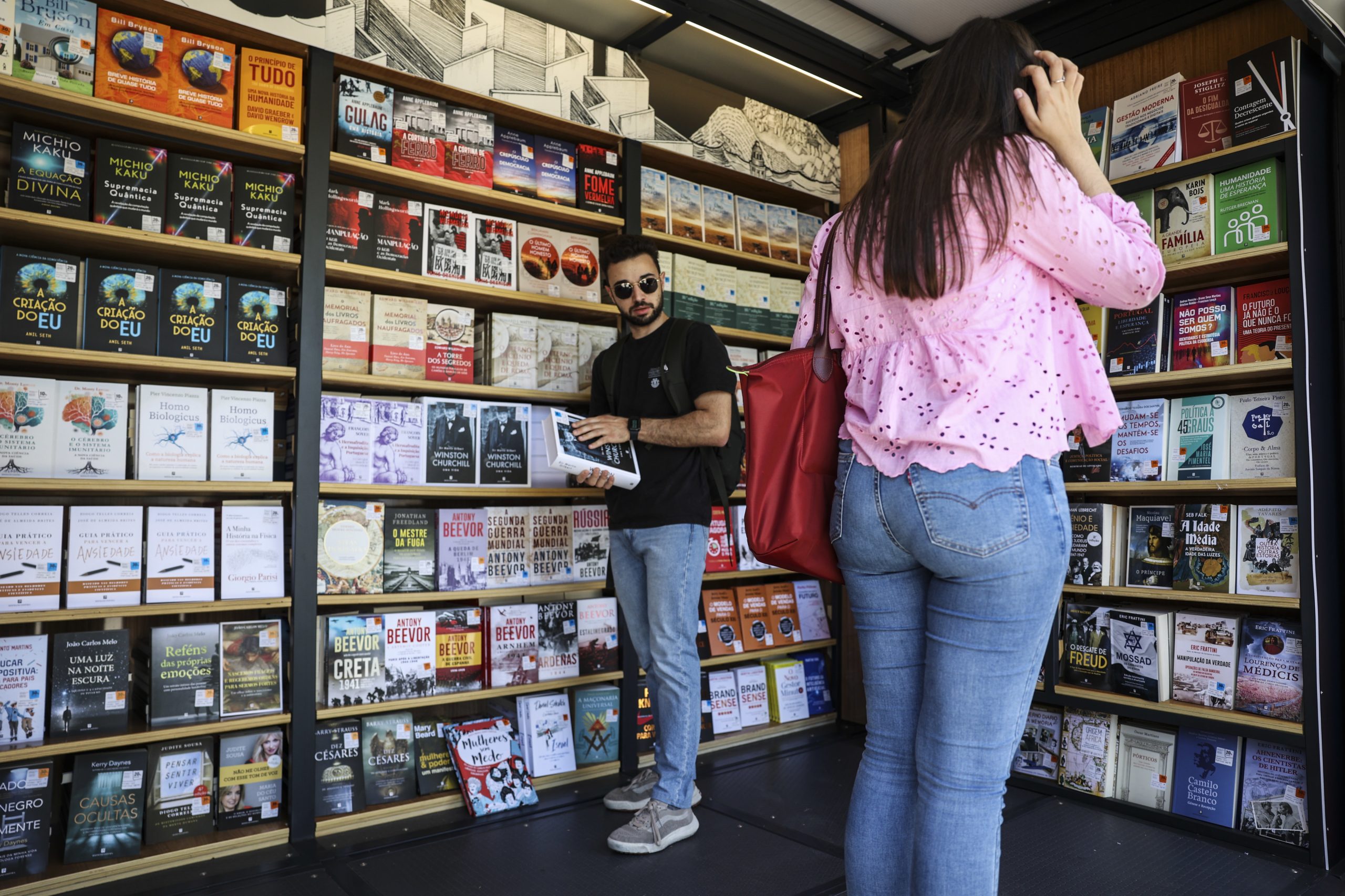 Alba de Céspedes redescoberta com o ainda atual “Caderno Proibido” 70 anos depois