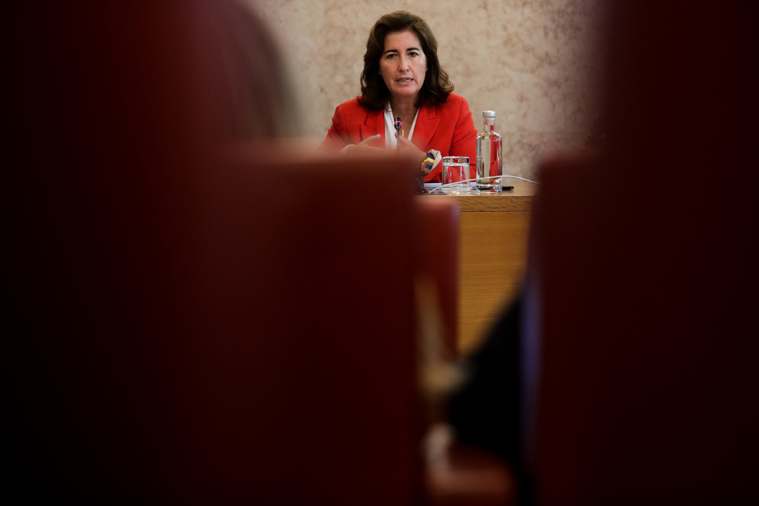 PCP questiona ministra do Trabalho sobre alegado caso de assédio moral na Vigiexpert