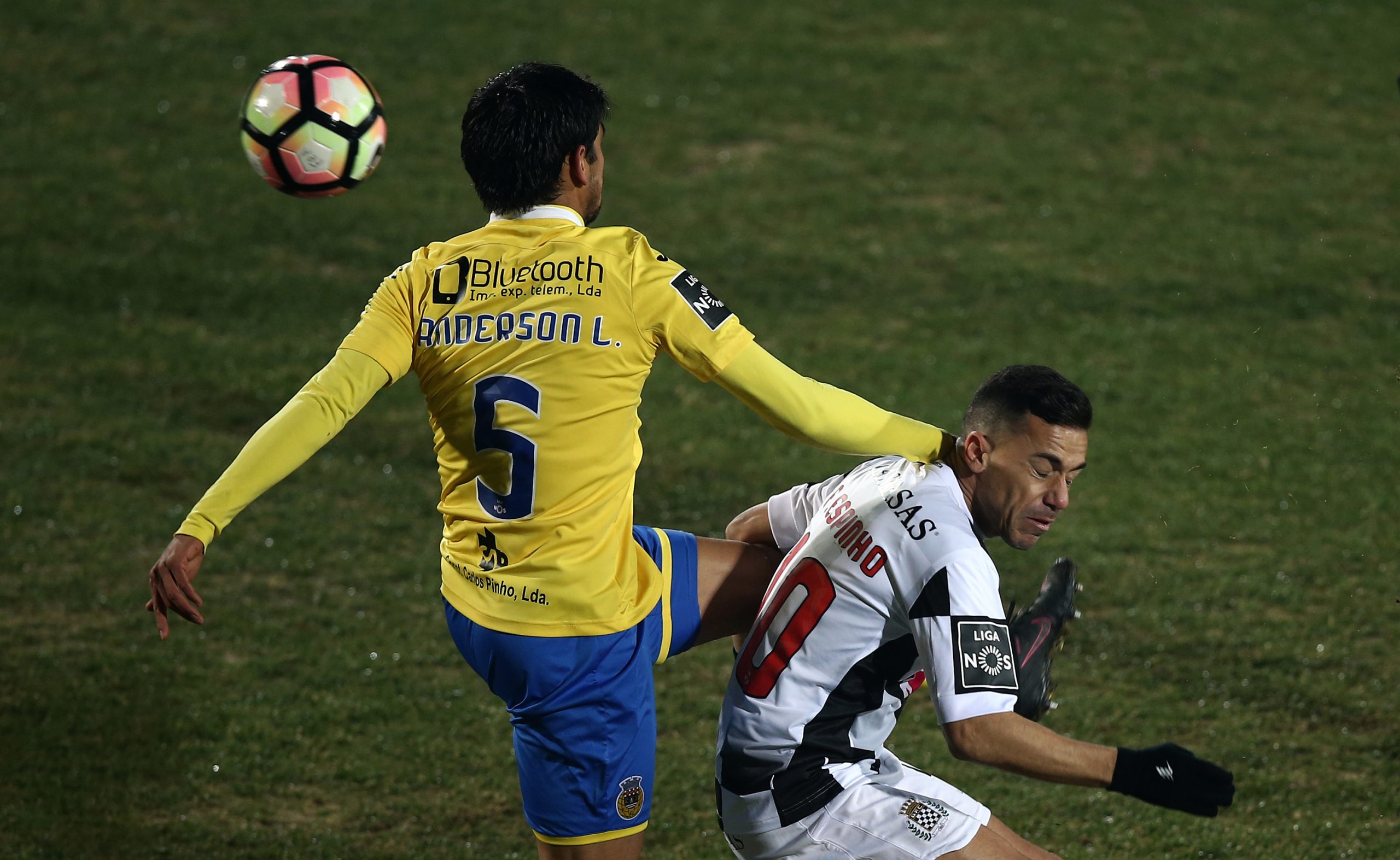 Boavista com vitória forasteira ante o Arouca sobe ao 8º lugar