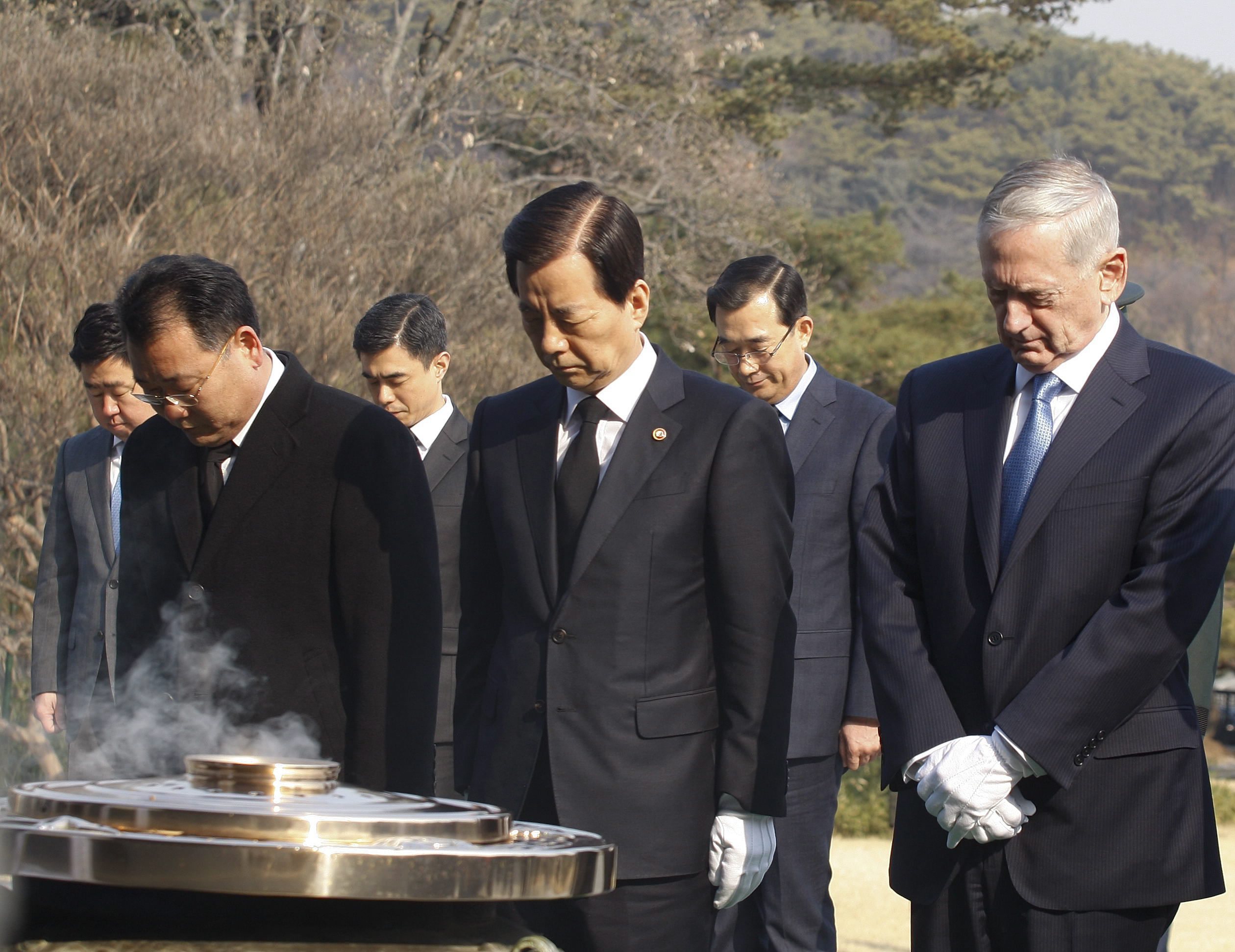 James Mattis: Ataque nuclear da Coreia do Norte geraria resposta “esmagadora” dos EUA