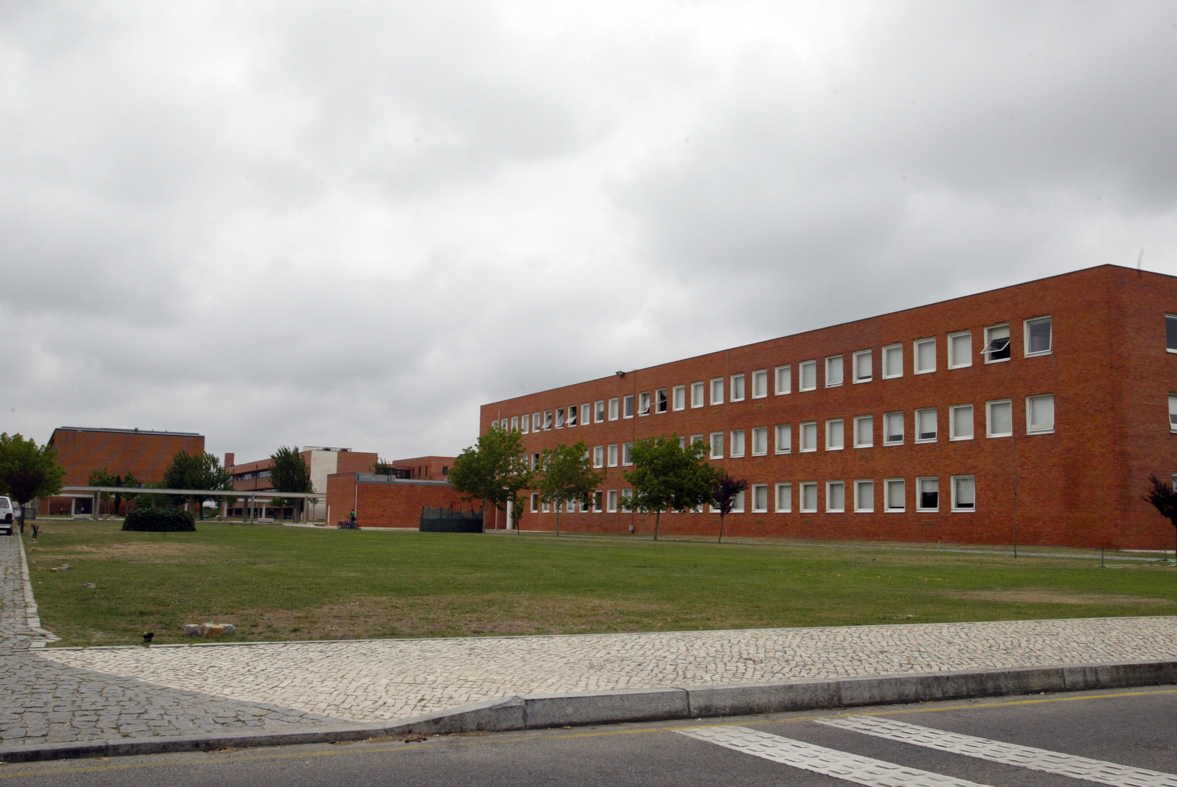 Na Universidade de Aveiro acionaram alarme de incêndio para roubar computadores