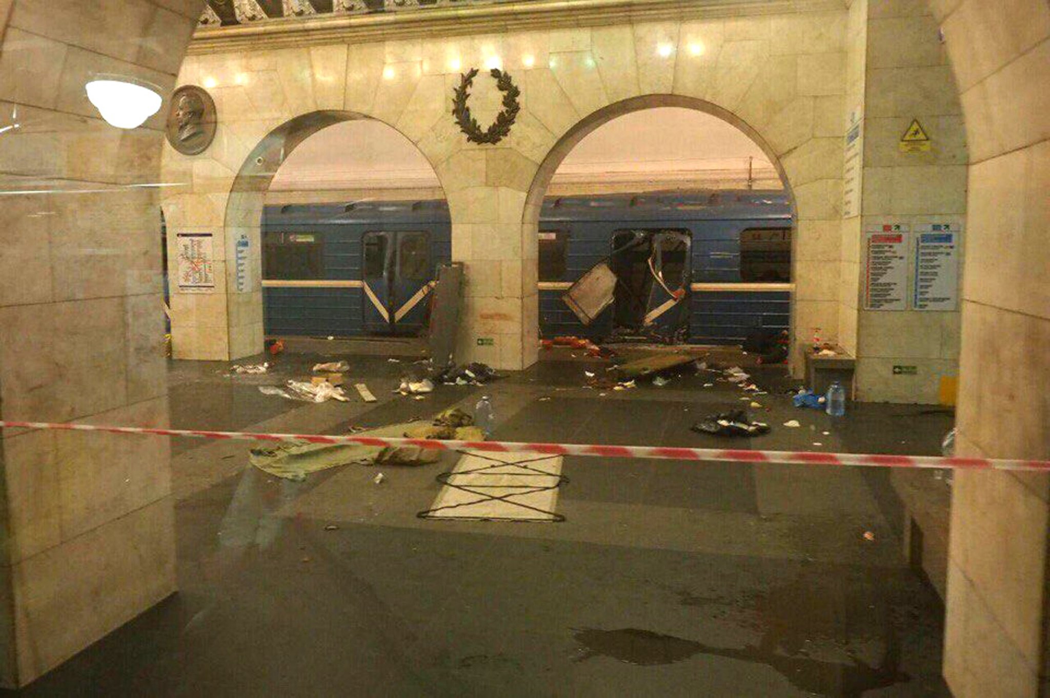 Balanço do ataque no metro de São Petersburgo sobe para 14 mortos