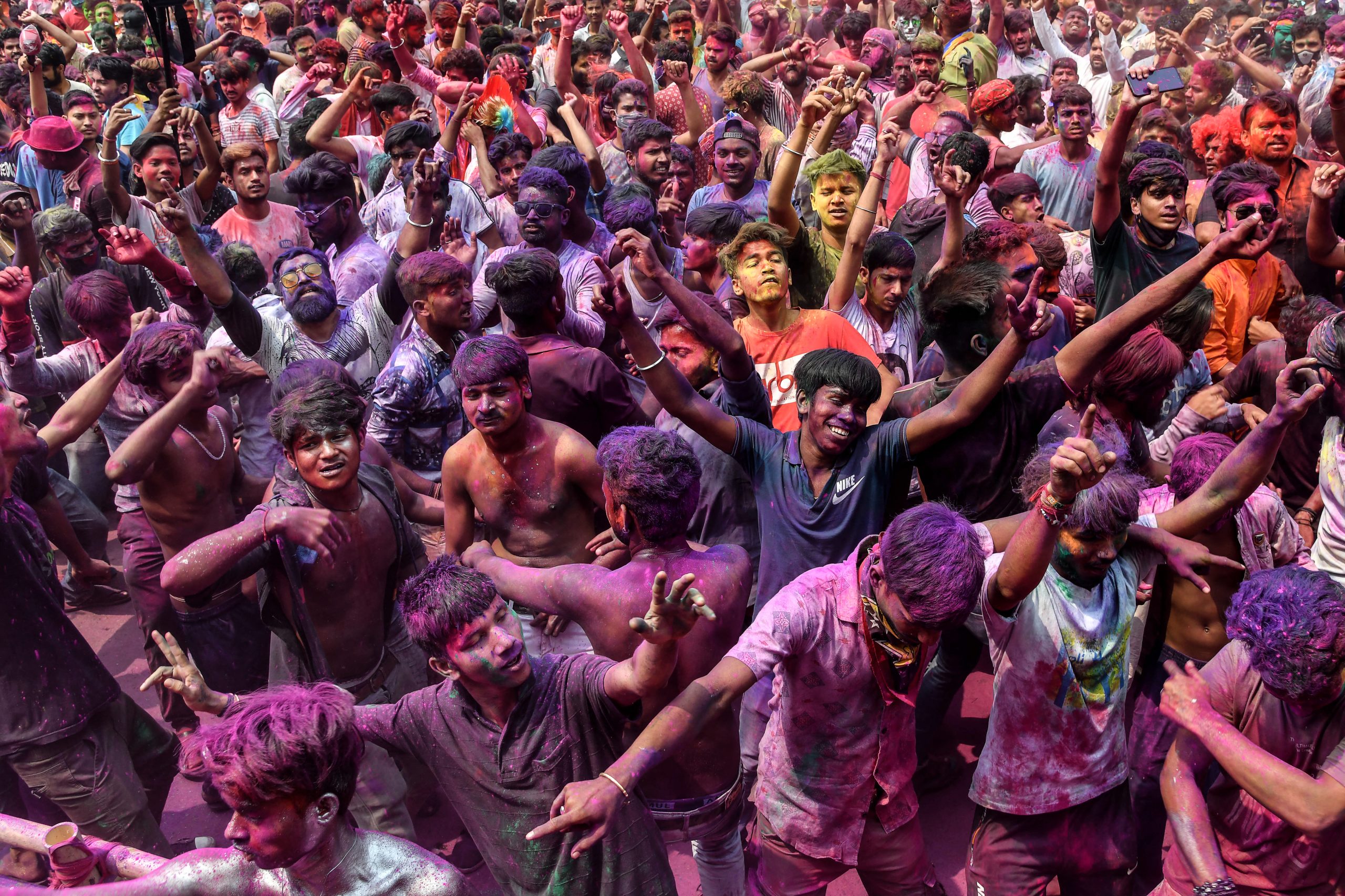 Hoje celebra-se o Holi. Saiba as lendas por detrás desta grande festividade Hindu