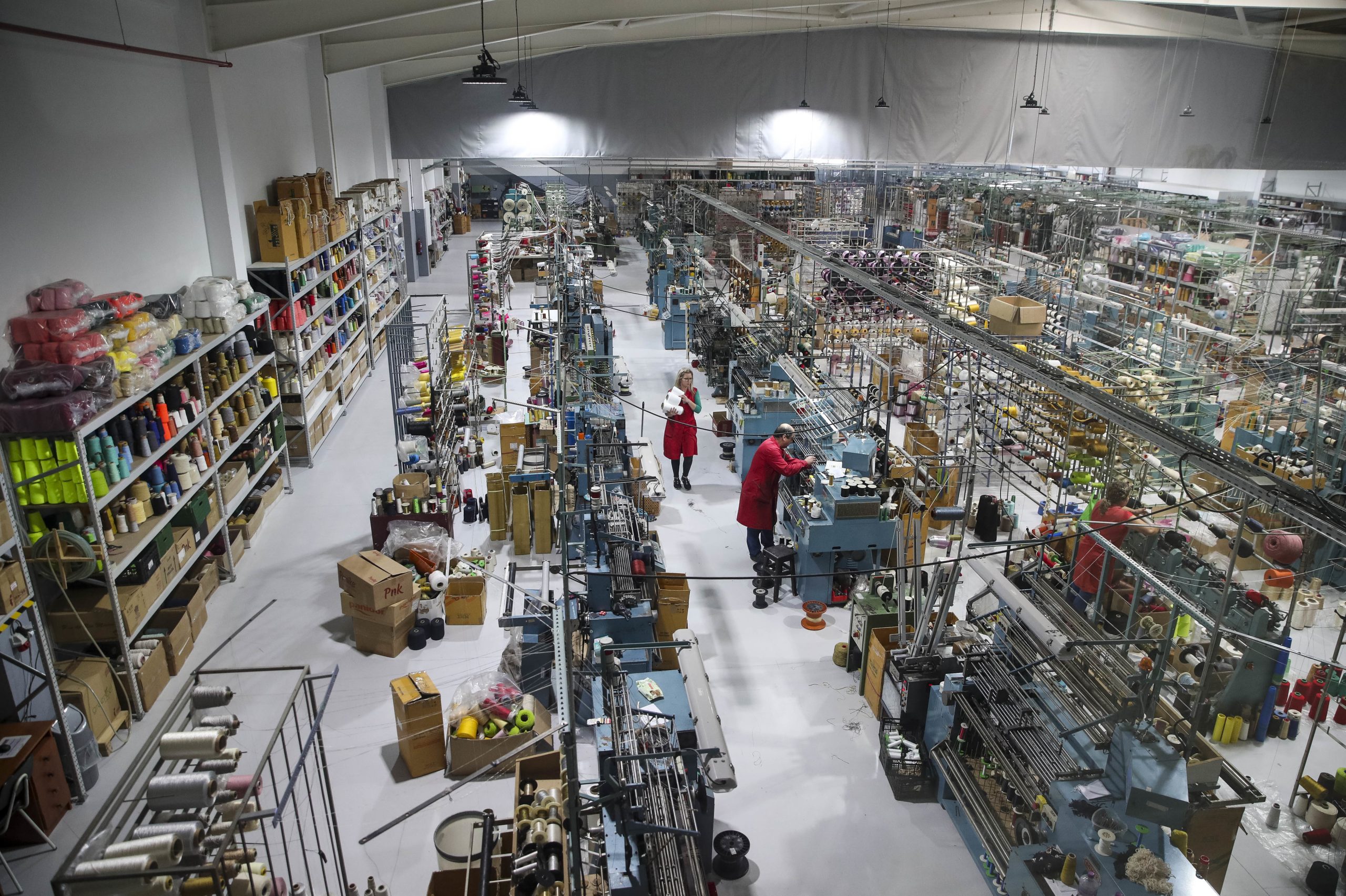 Apoio reforçado a empresas que se instalem no Interior começa já em 2025. Quanto se pode ganhar com esta ajuda?