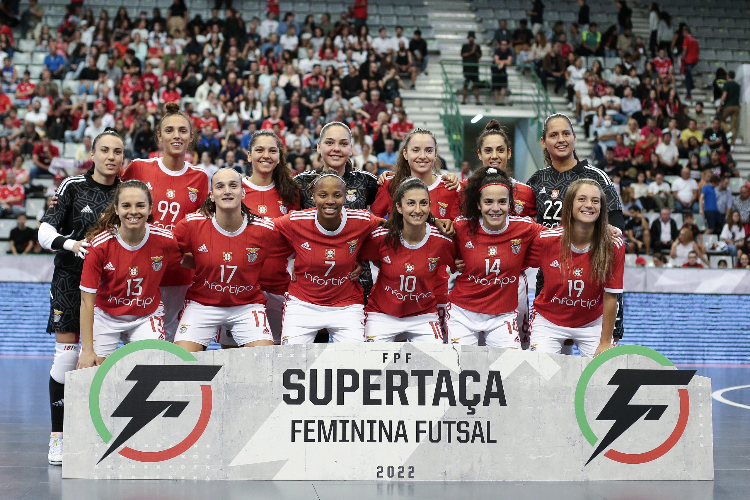 Benfica conquista Supertaça feminina de futsal pela sétima vez