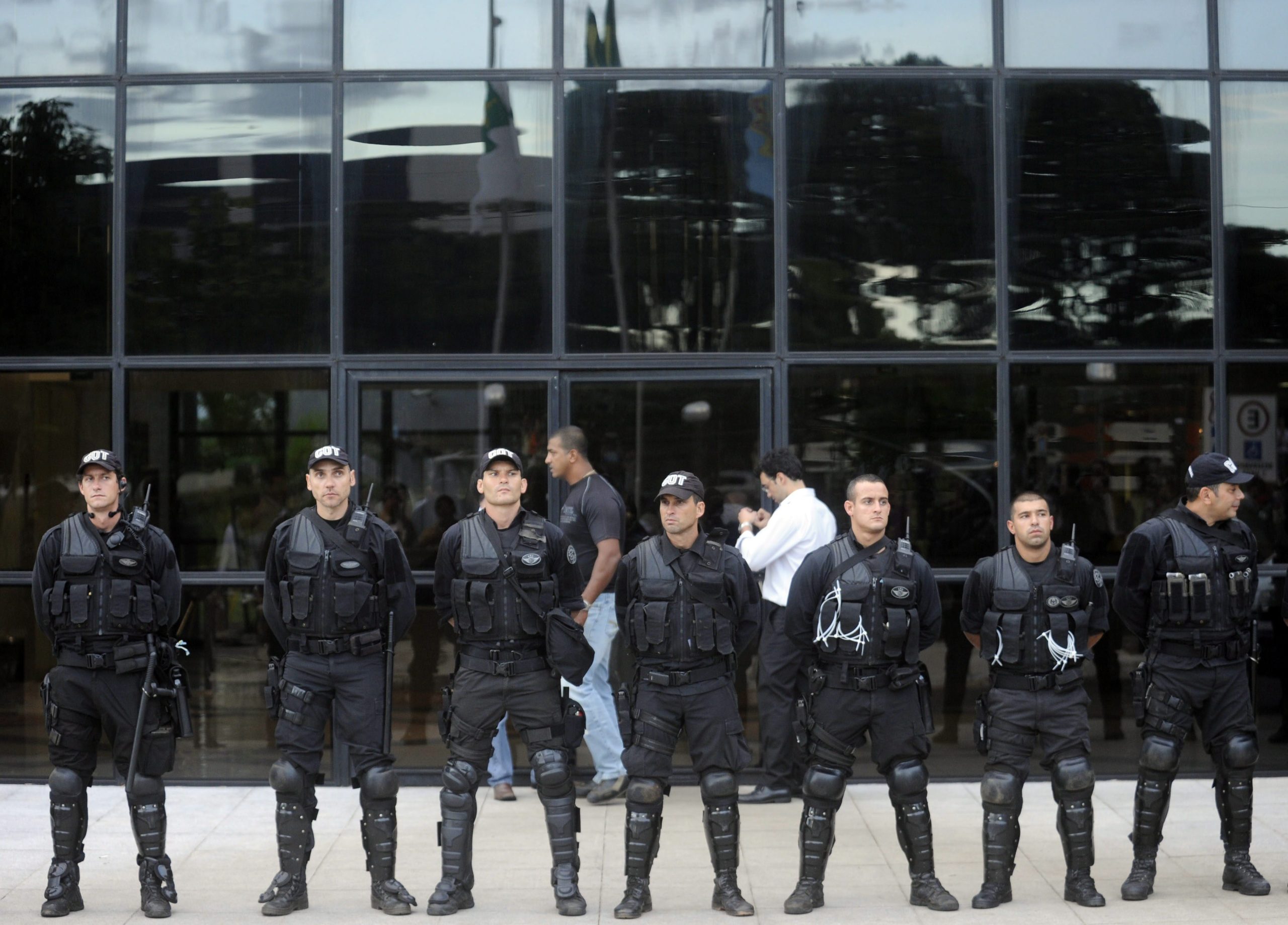 Brasil: Polícia detém ex-chefe da Casa Civil do estado do Rio de Janeiro